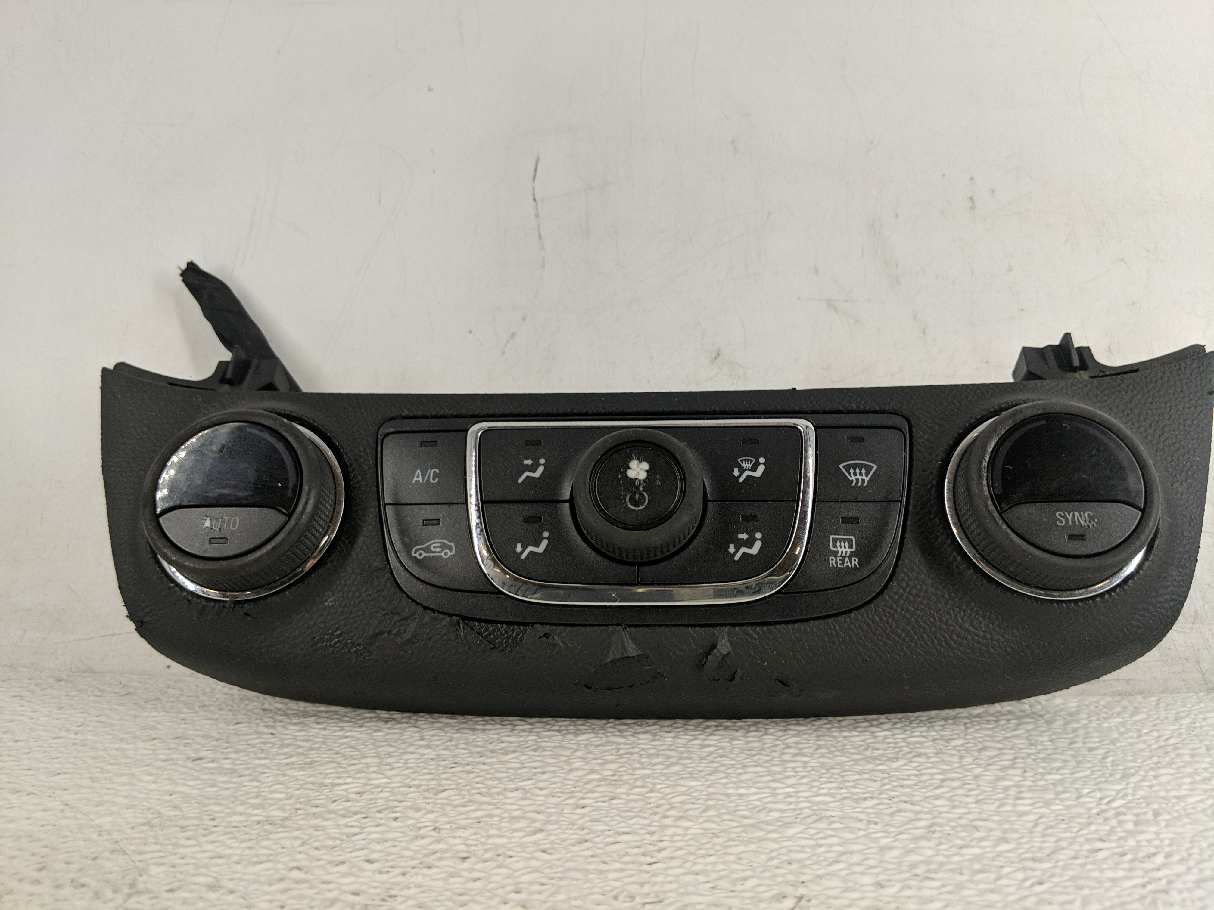 2014-2020 Chevrolet Impala Ac Heater Roof Climate Control Sbb755112 1197513 - Oemusedautoparts1.com