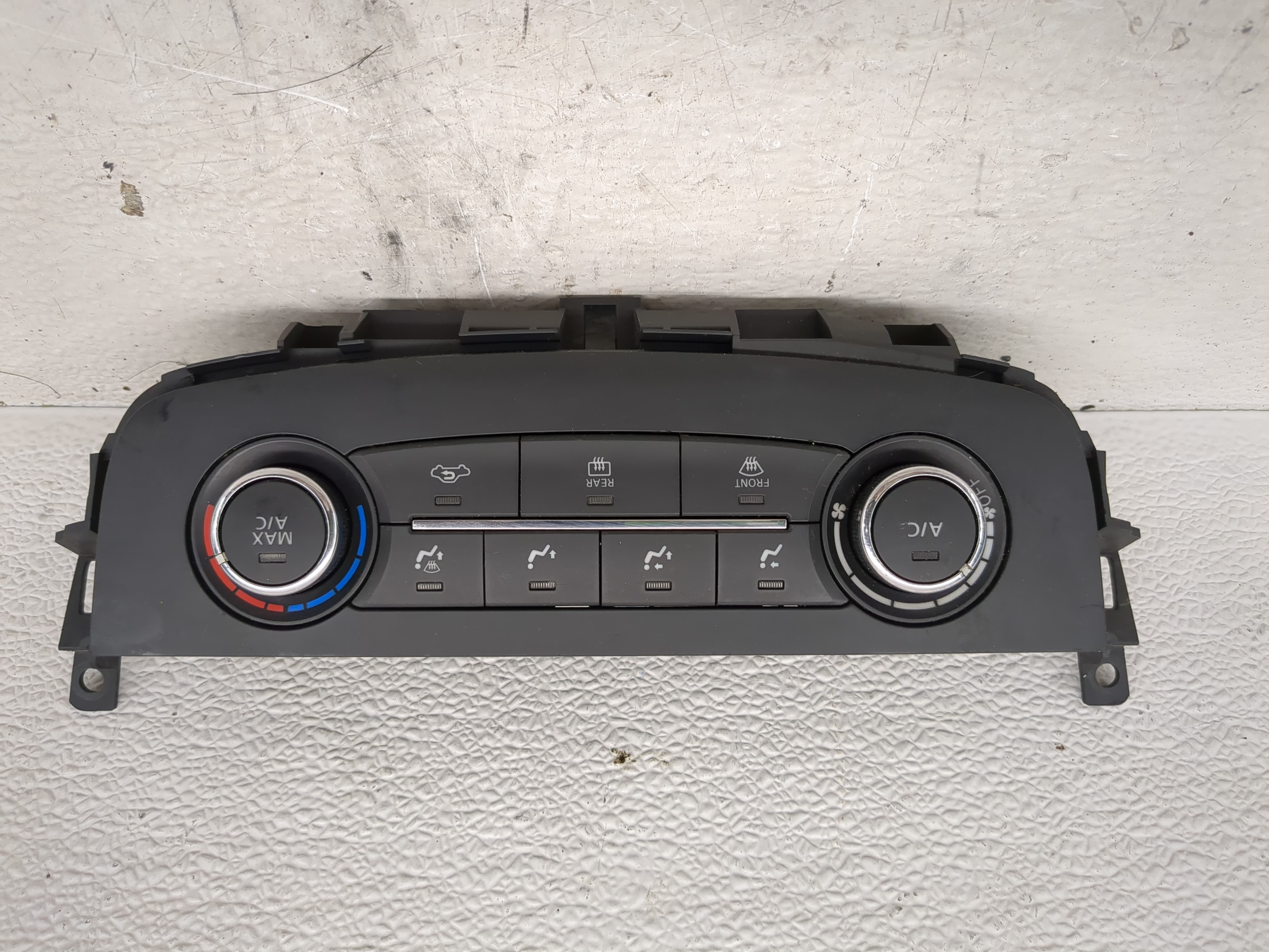 2016-2018 Nissan Altima Ac Heater Climate Control 1197533 - Oemusedautoparts1.com