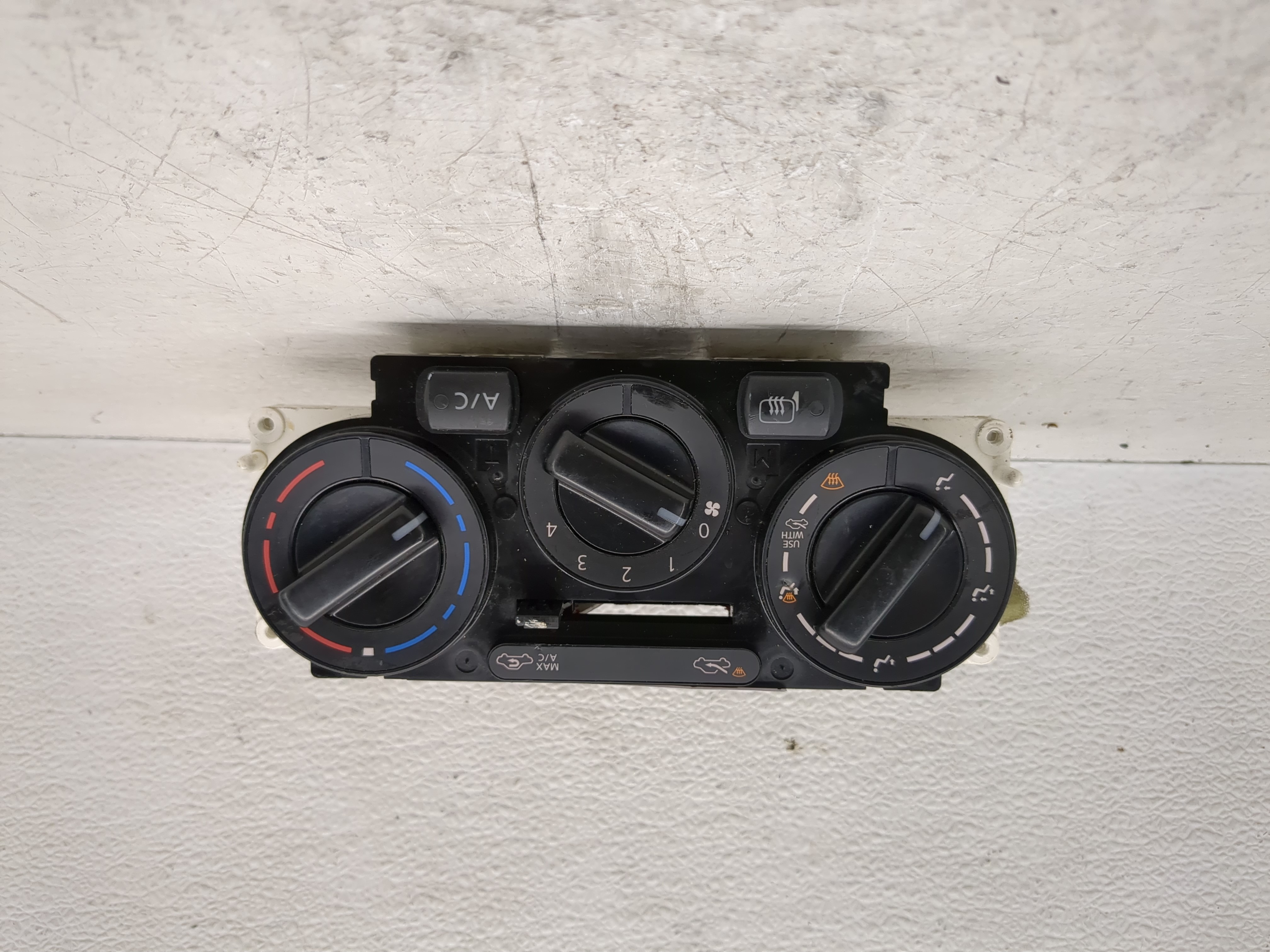 2021 Nissan Nv200 Ac Heater Climate Control 1197558 - Oemusedautoparts1.com