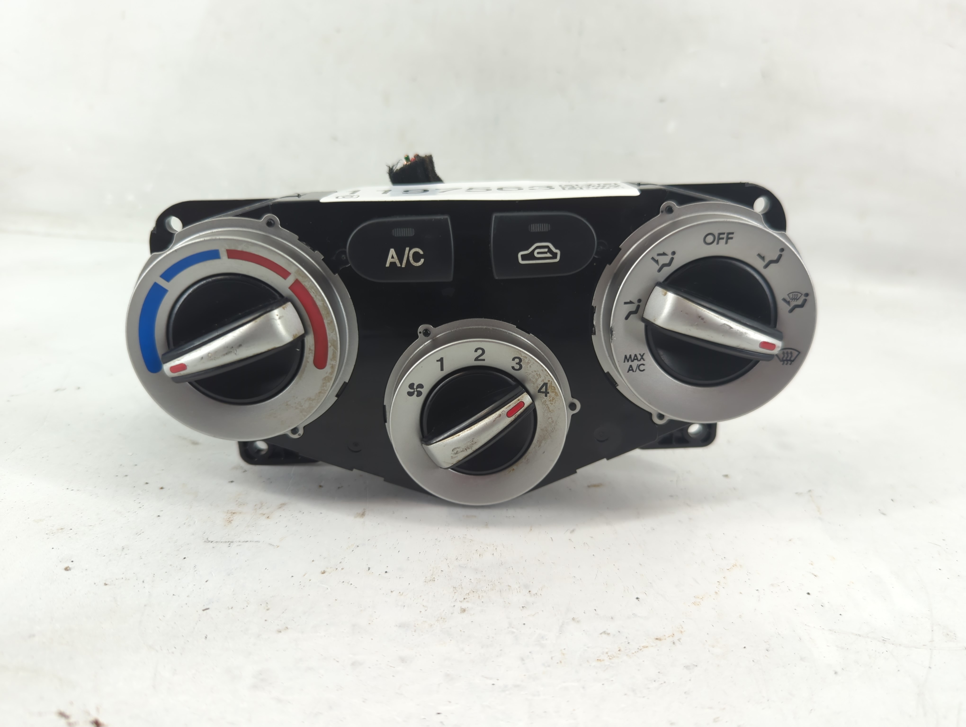 2006-2008 Hyundai Accent Ac Heater Roof Climate Control 97250-1exxx 1197563 - Oemusedautoparts1.com