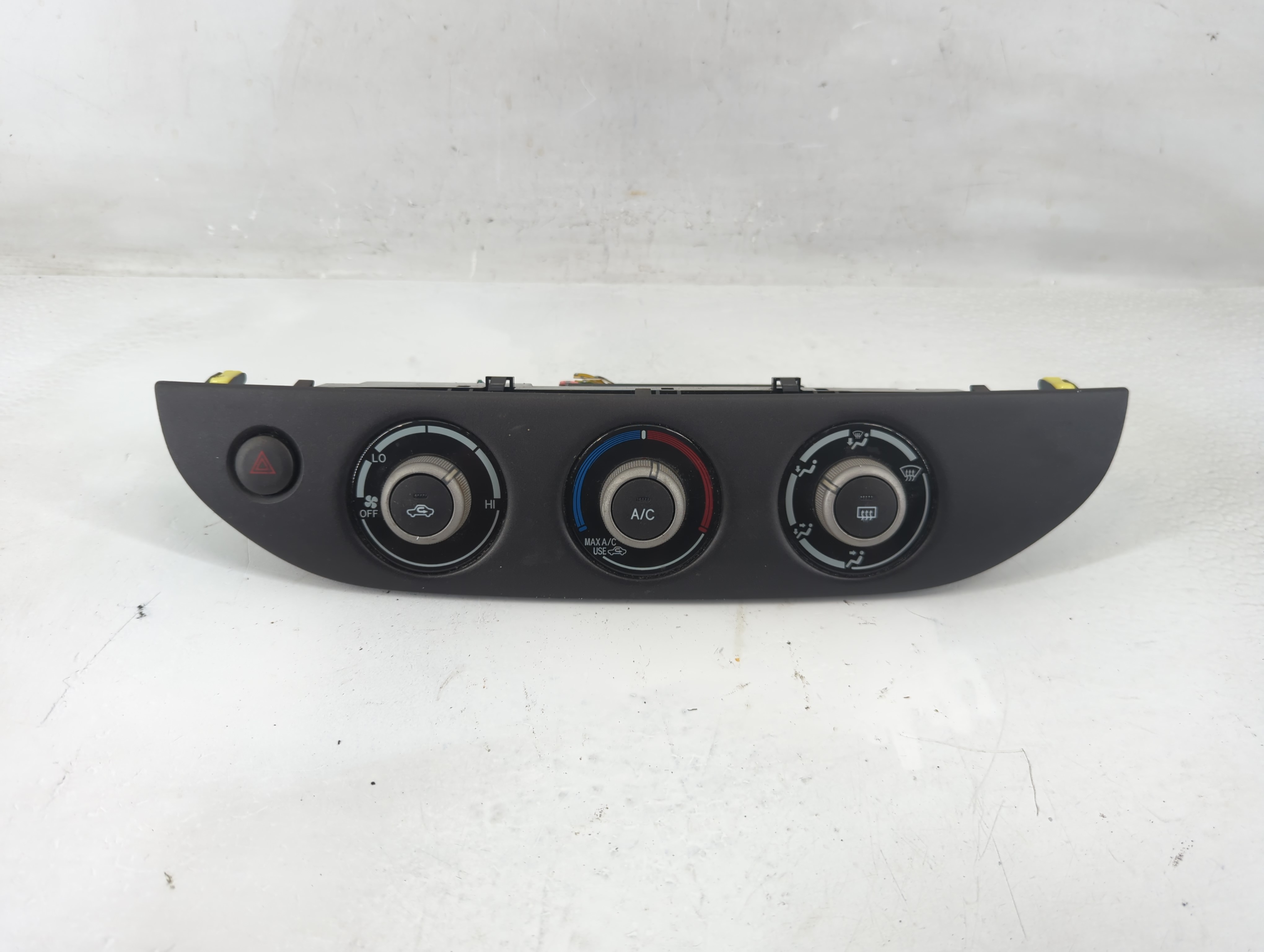 2002-2006 Toyota Camry Ac Heater Roof Climate Control 1197577 - Oemusedautoparts1.com