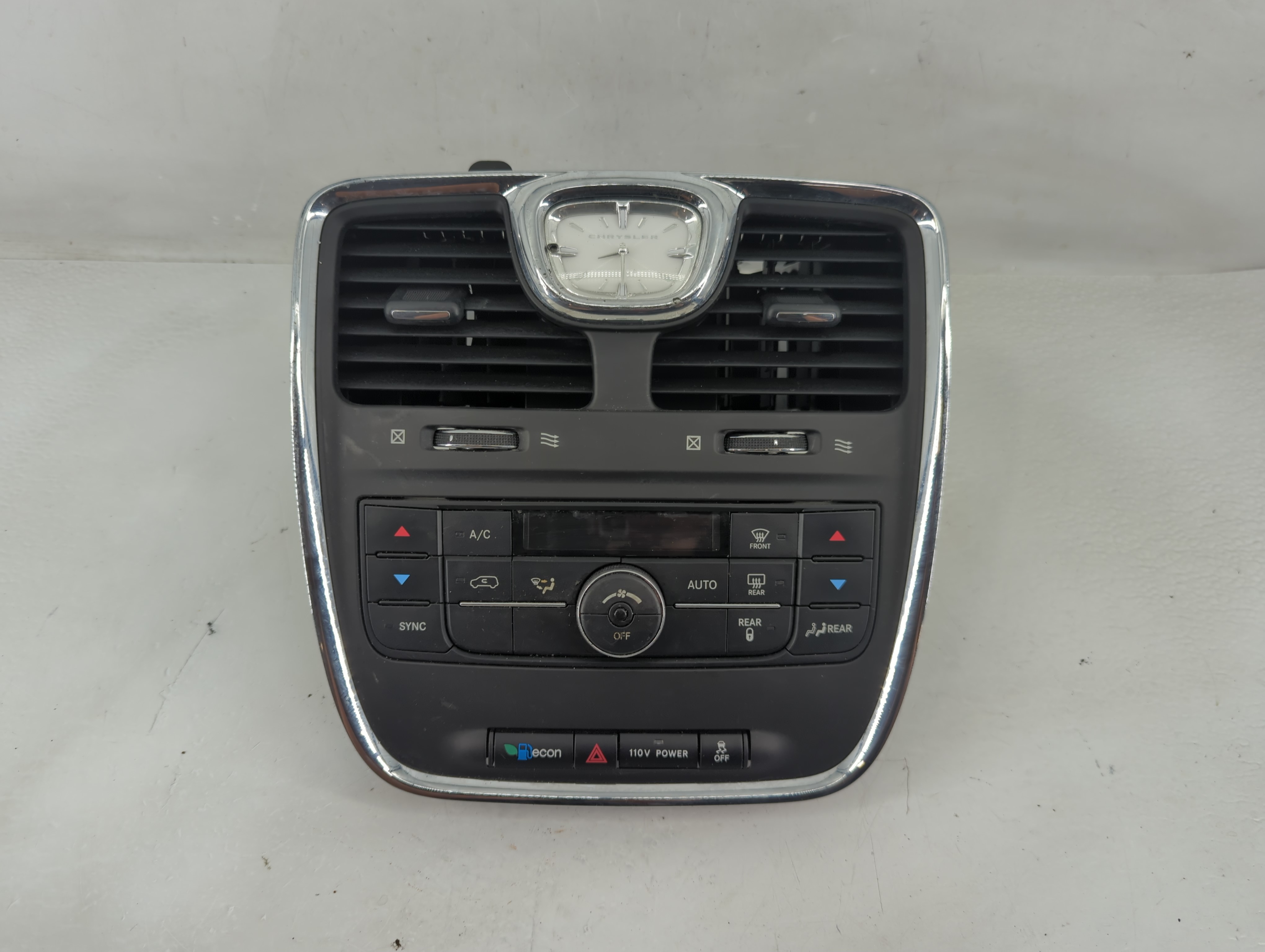 2011 Chrysler Town & Country Ac Heater Roof Climate Control Temperature Oem 1197586 - Oemusedautoparts1.com