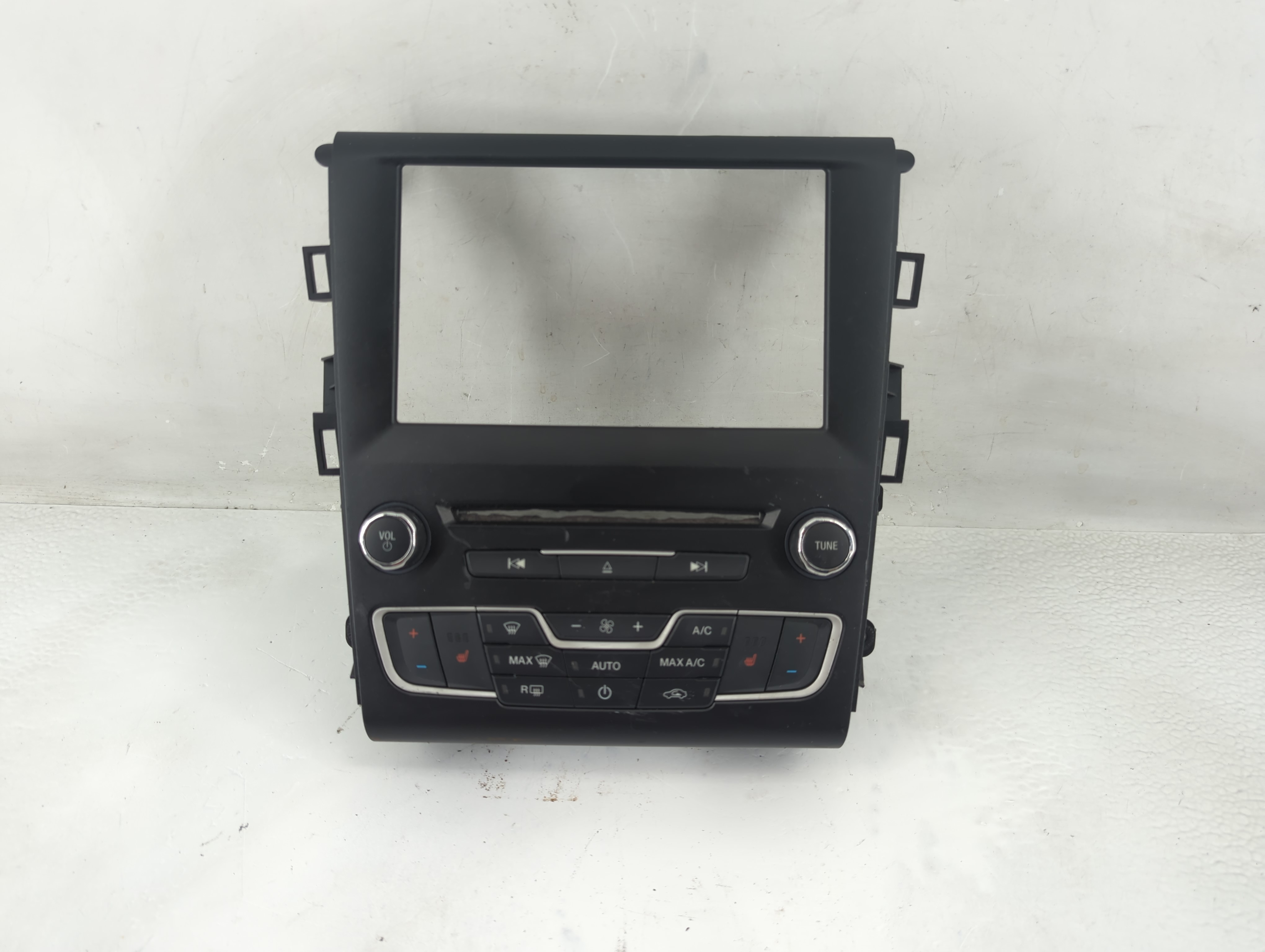Lexus Is350 Radio Control Panel 1197587 - Oemusedautoparts1.com