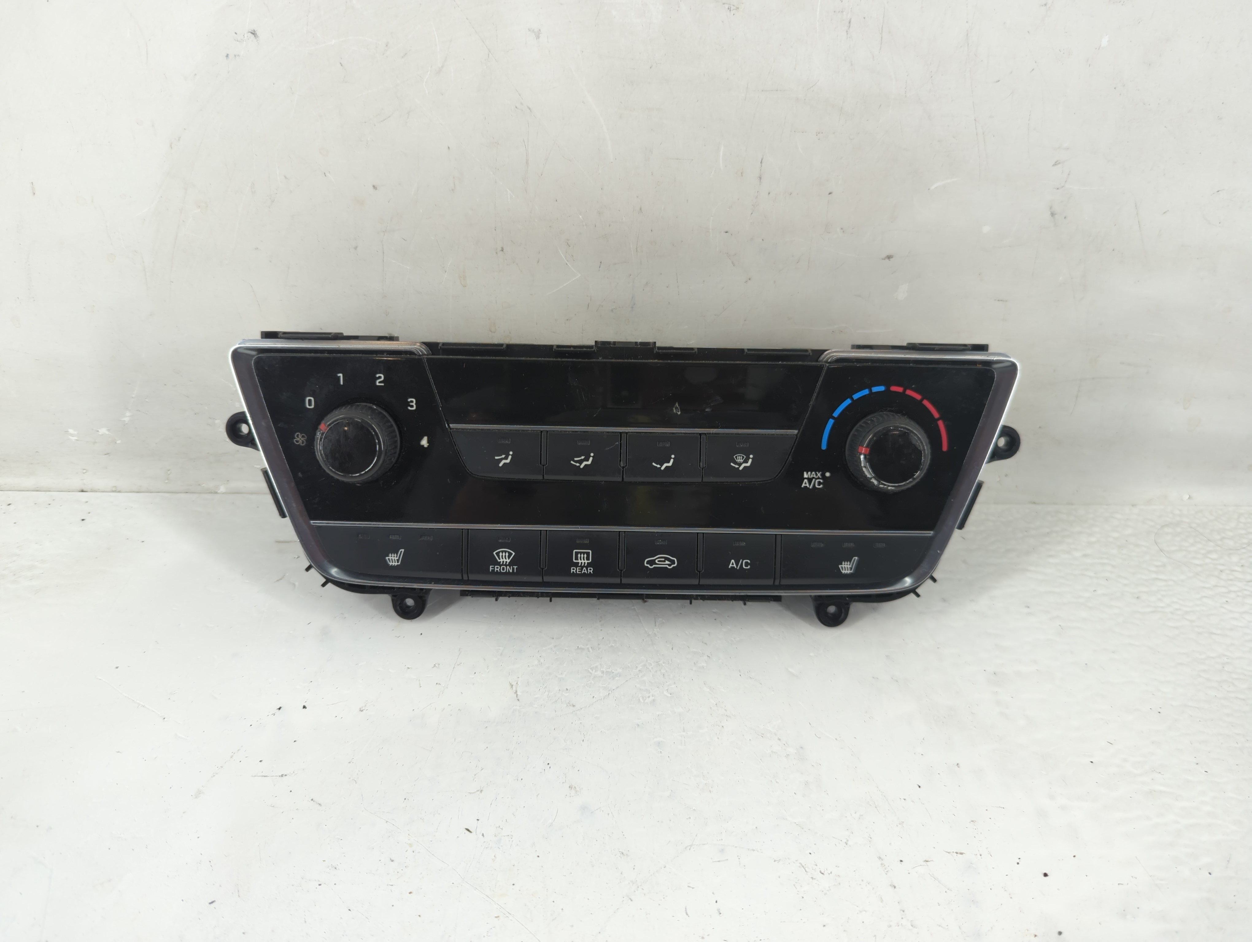 2015-2017 Hyundai Sonata Ac Heater Climate Control Tn237000-69001h 1197606 - Oemusedautoparts1.com