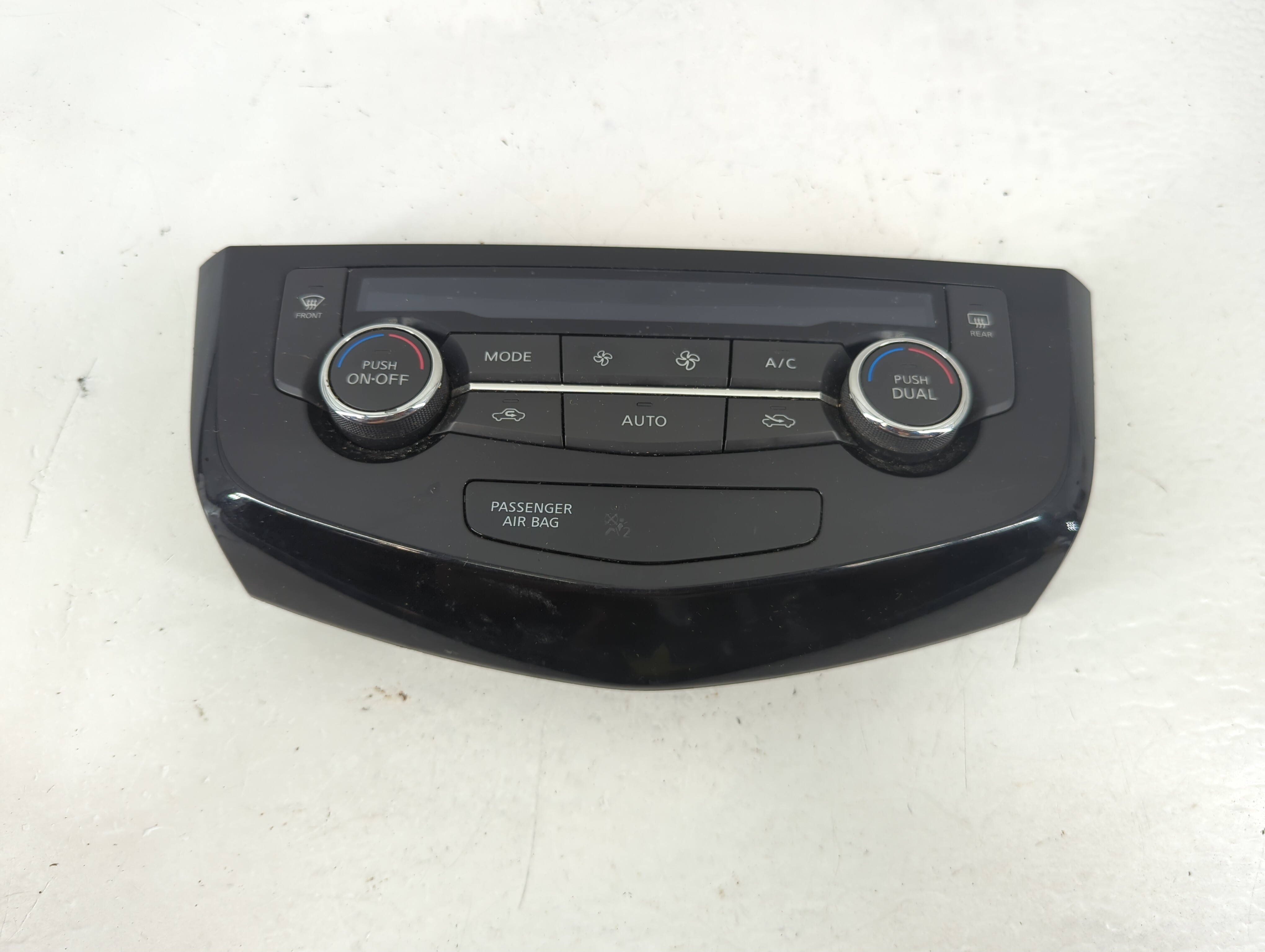 2014-2016 Nissan Rogue Ac Heater Climate Control 27500 4ba0a 1197611 - Oemusedautoparts1.com