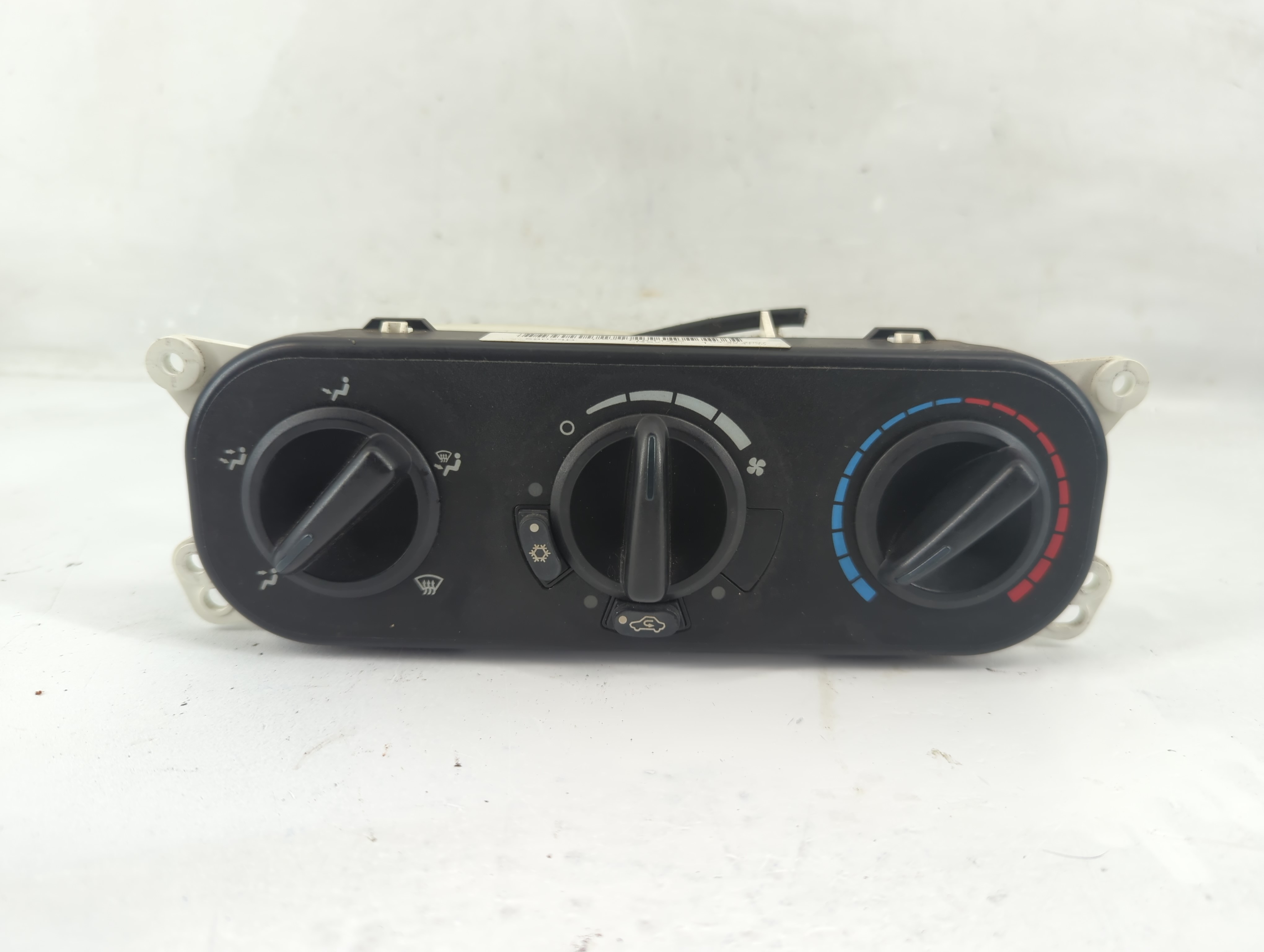 2007-2010 Jeep Wrangler Ac Heater Climate Control P55111841ac 1197648 - Oemusedautoparts1.com