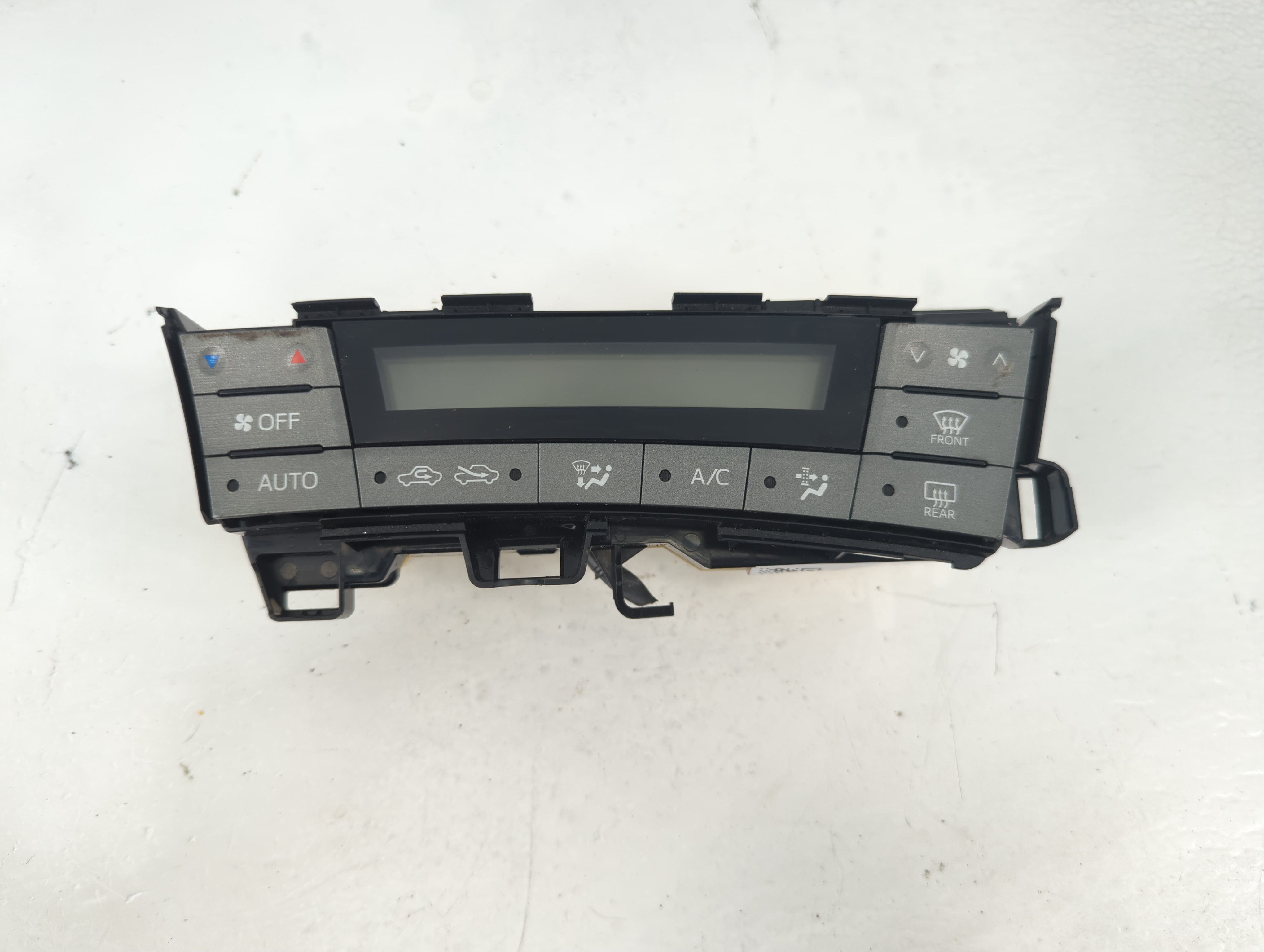 2012-2012 Toyota Prius Ac Heater Climate Control 75d726 1197659 - Oemusedautoparts1.com