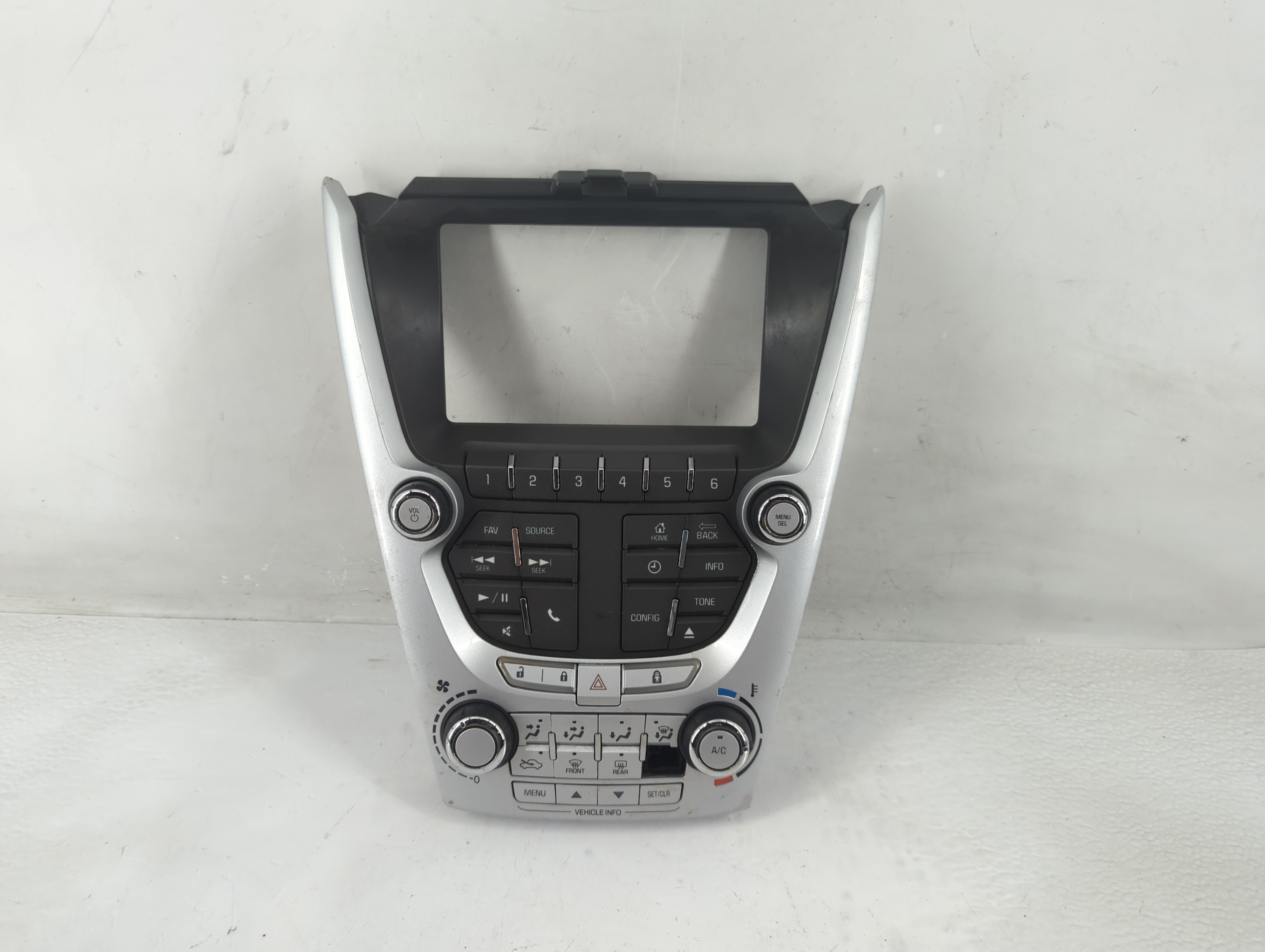 2012-2015 Gmc Terrain Radio Control Panel 1197675 - Oemusedautoparts1.com