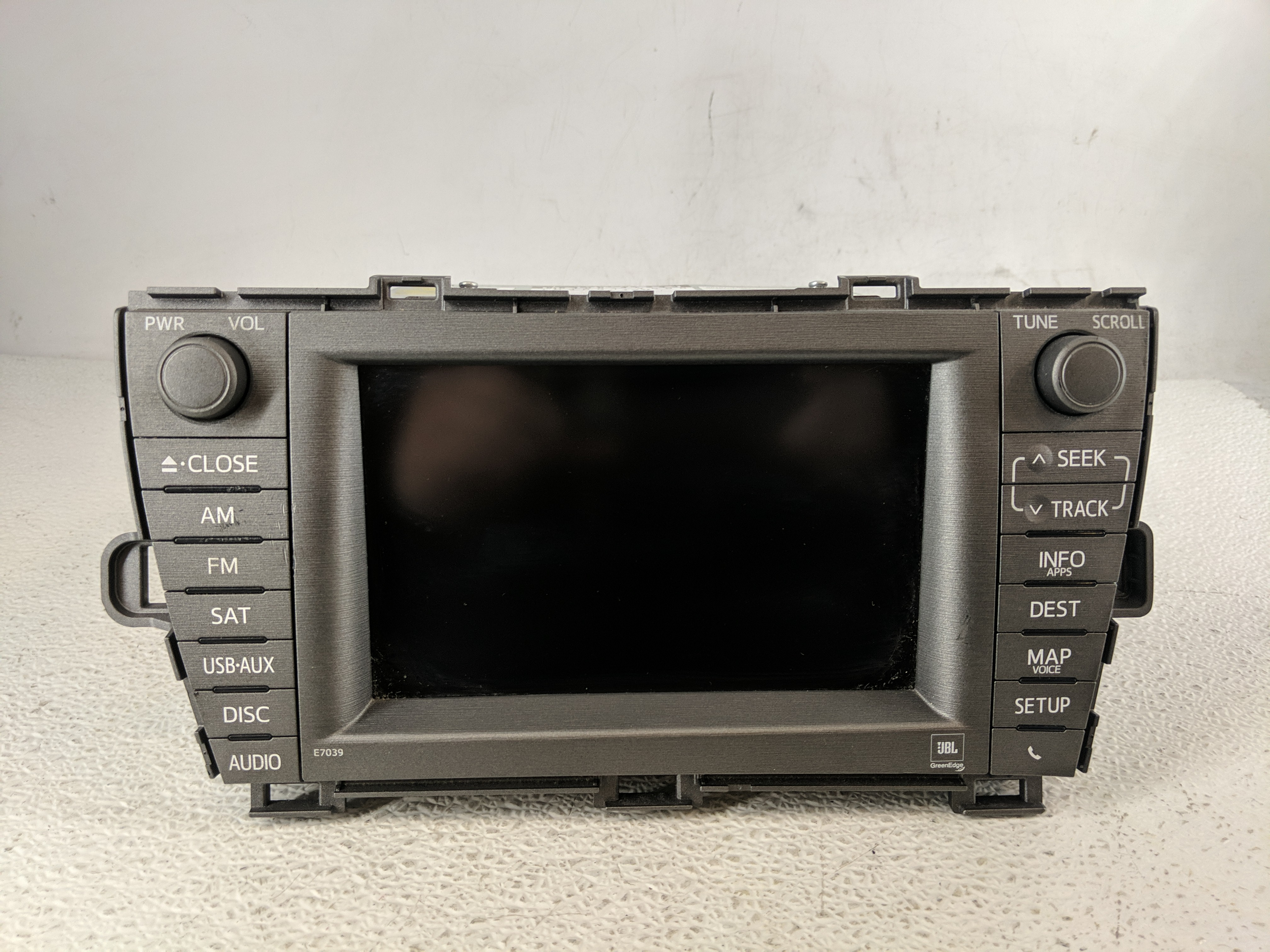 2012-2015 Toyota Prius Am Fm Cd Player Radio Receiver 1197716 - Oemusedautoparts1.com