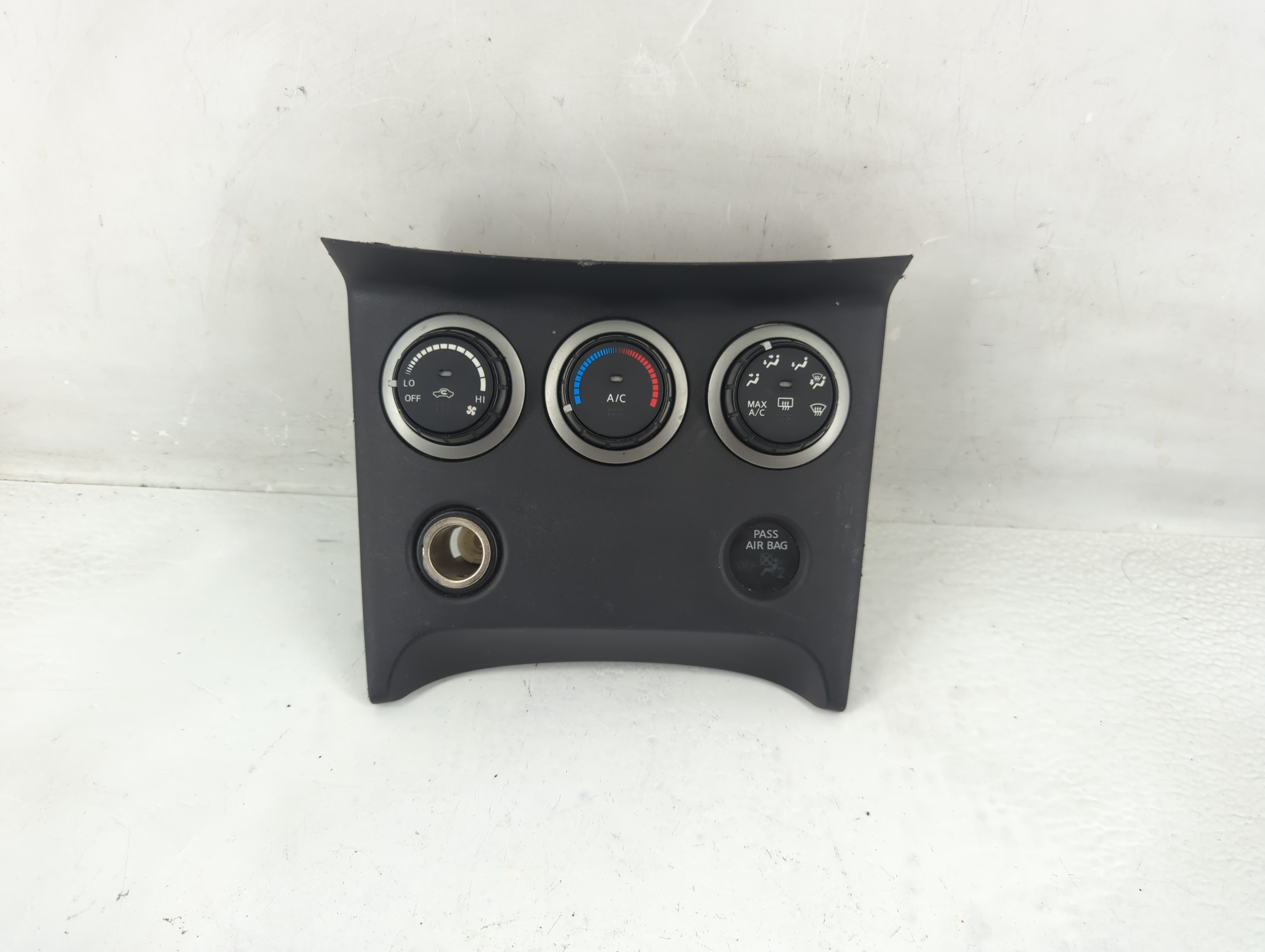 Picture of 2008-2010 Nissan Rogue Ac Heater Roof Climate Control 27500 Jm00a 1197730