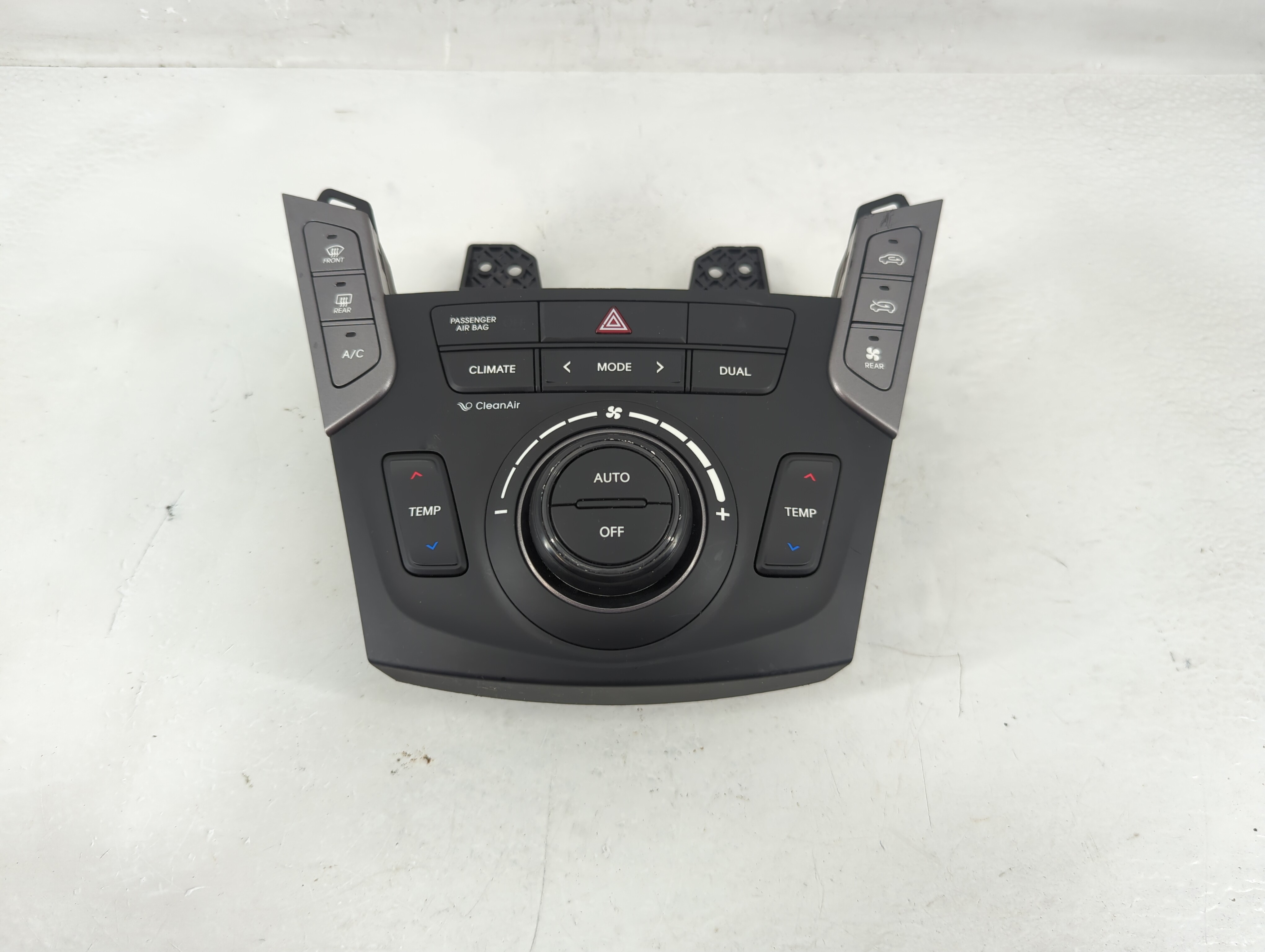 Picture of 2013 Hyundai Santa Fe Ac Heater Roof Climate Control Temperature Oem 1197731