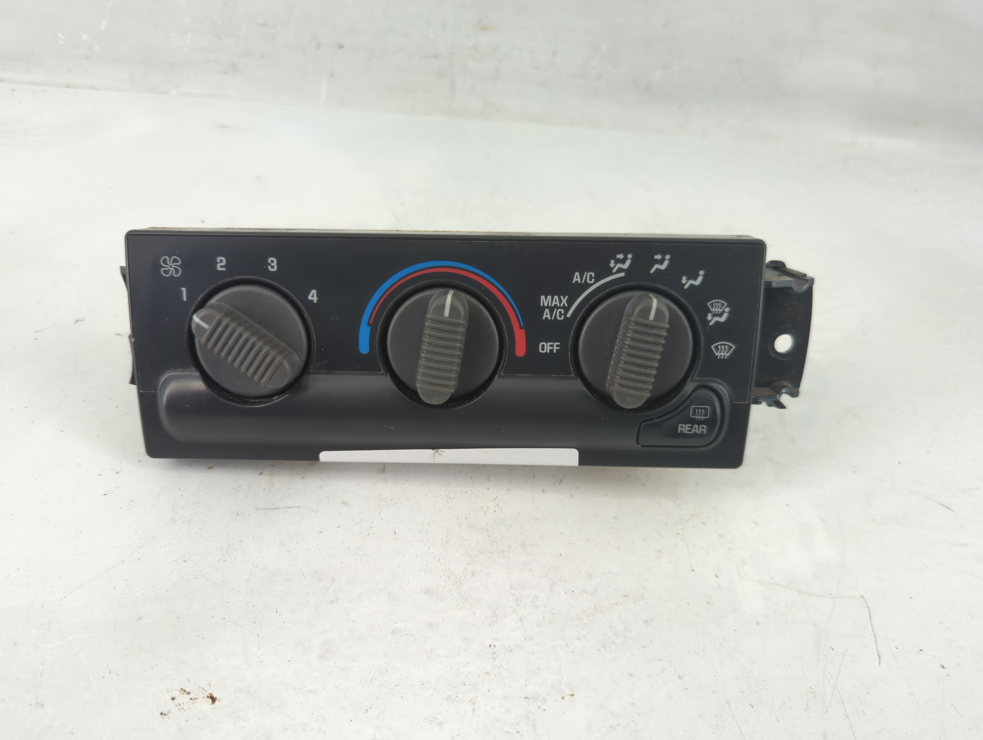 Chevrolet S10 Ac Heater Climate Control 16250535 1197754 - Oemusedautoparts1.com