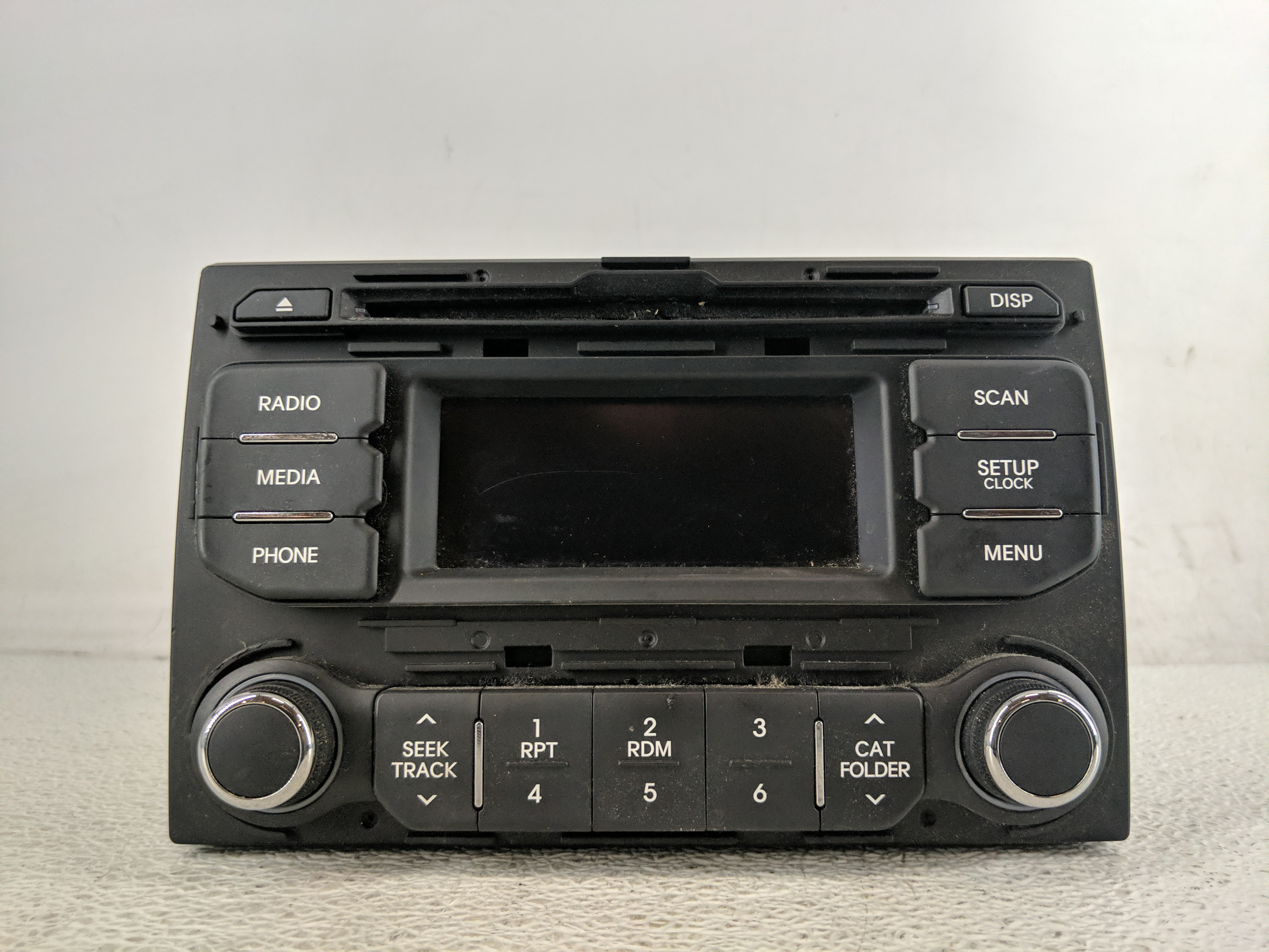 2012-2015 Kia Rio Am Fm Cd Player Radio Receiver 1197840 - Oemusedautoparts1.com