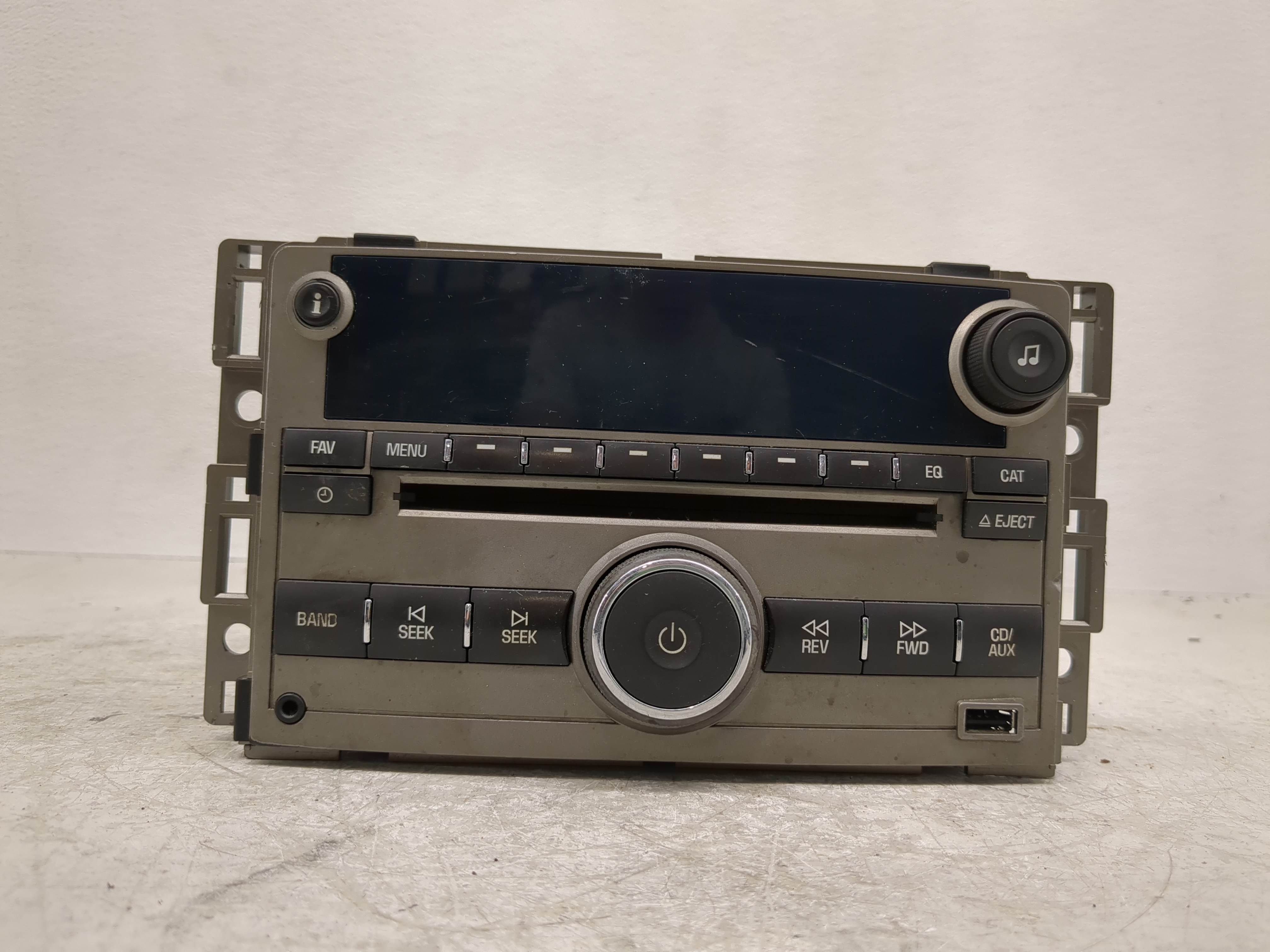 2009-2012 Chevrolet Malibu Am Fm Cd Player Radio Receiver 1197842 - Oemusedautoparts1.com