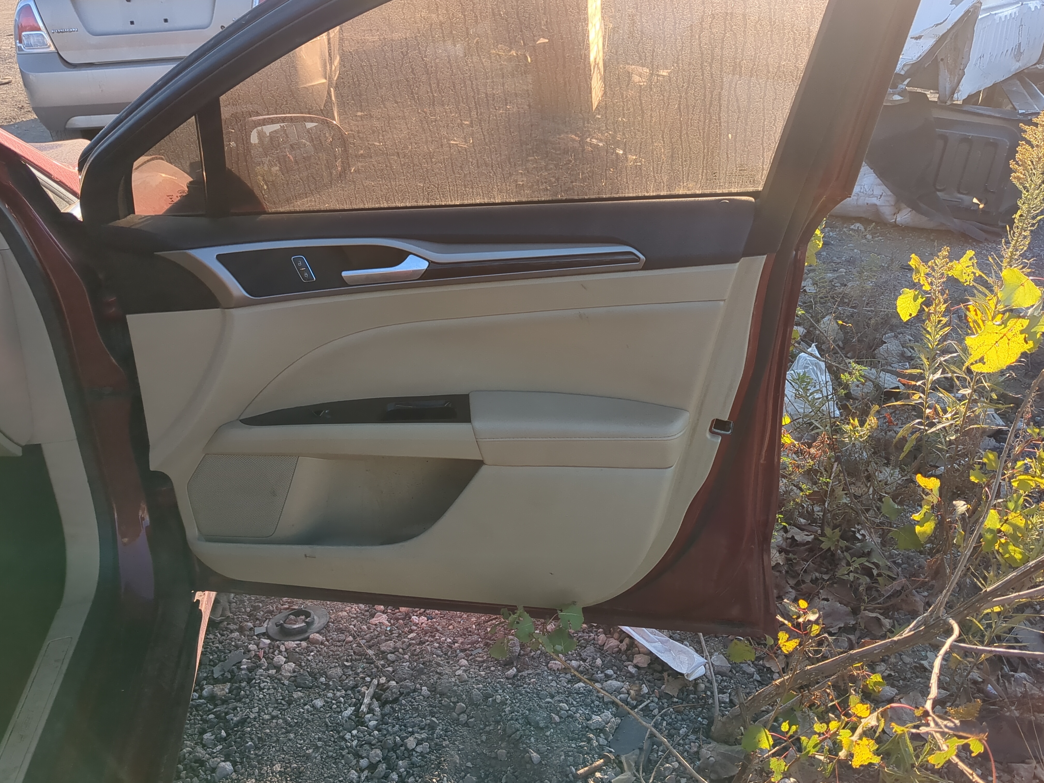 2016 Ford Fusion Front Right Passenger Interior Door Panel Trim 1197862 - Oemusedautoparts1.com