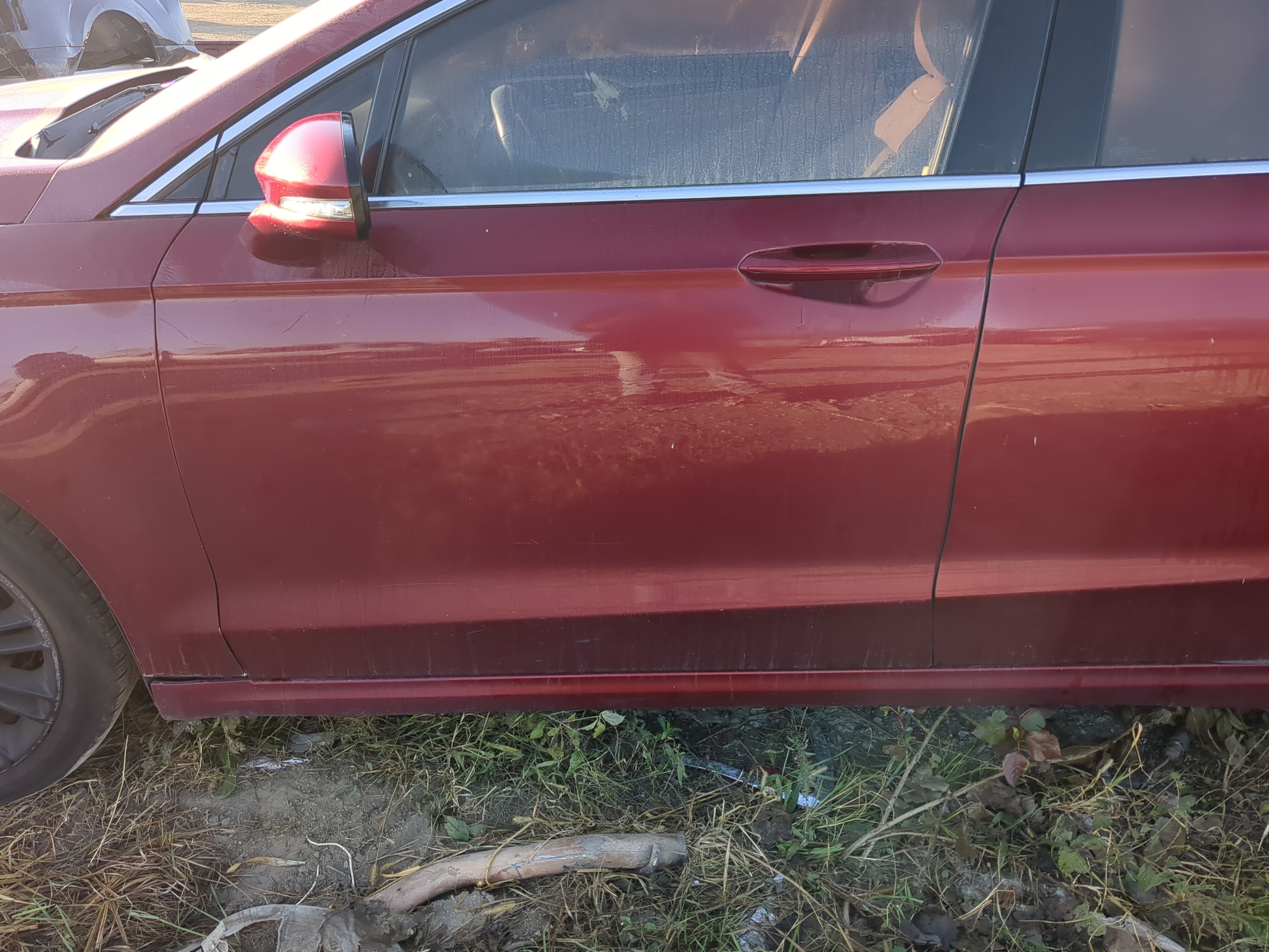 2013-2020 Ford Fusion Driver Front Door Oem 1197944 - Oemusedautoparts1.com