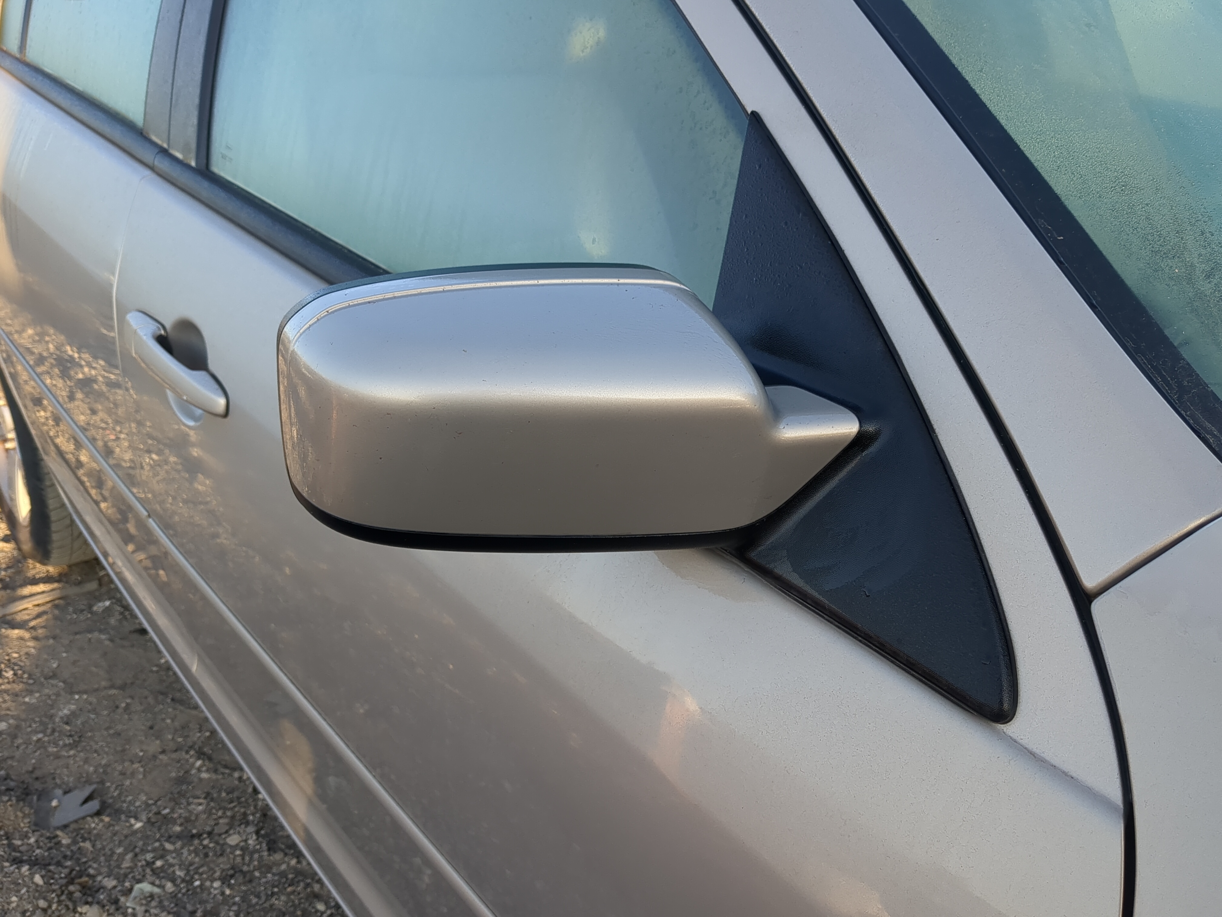 2006-2010 Ford Fusion Passenger Right Side View Power Door Mirror 1198139 - Oemusedautoparts1.com