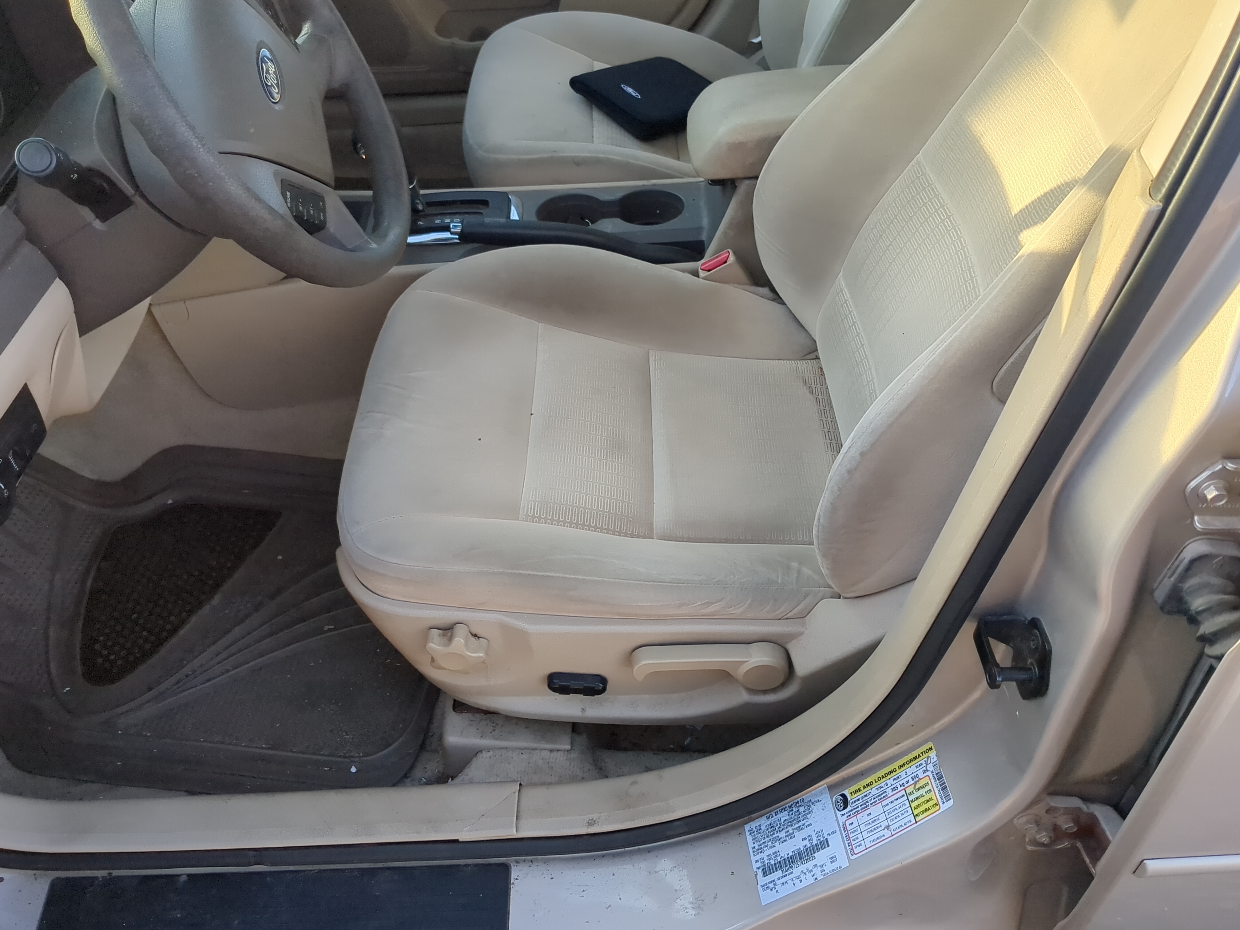 2006-2008 Ford Fusion Driver Front Seat Oem 1198165 - Oemusedautoparts1.com