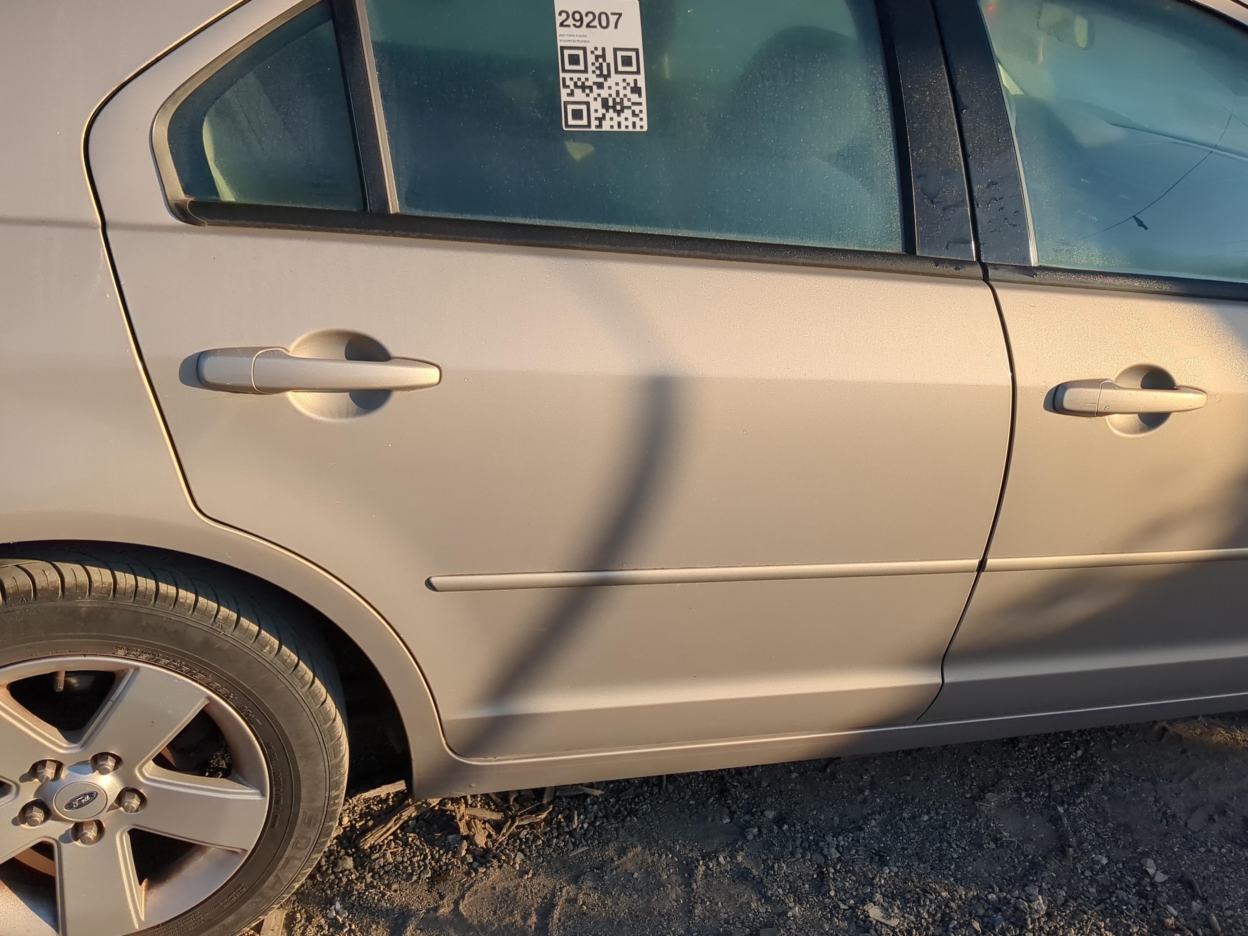 2006-2012 Ford Fusion Passenger Rear Door Oem 1198204 - Oemusedautoparts1.com