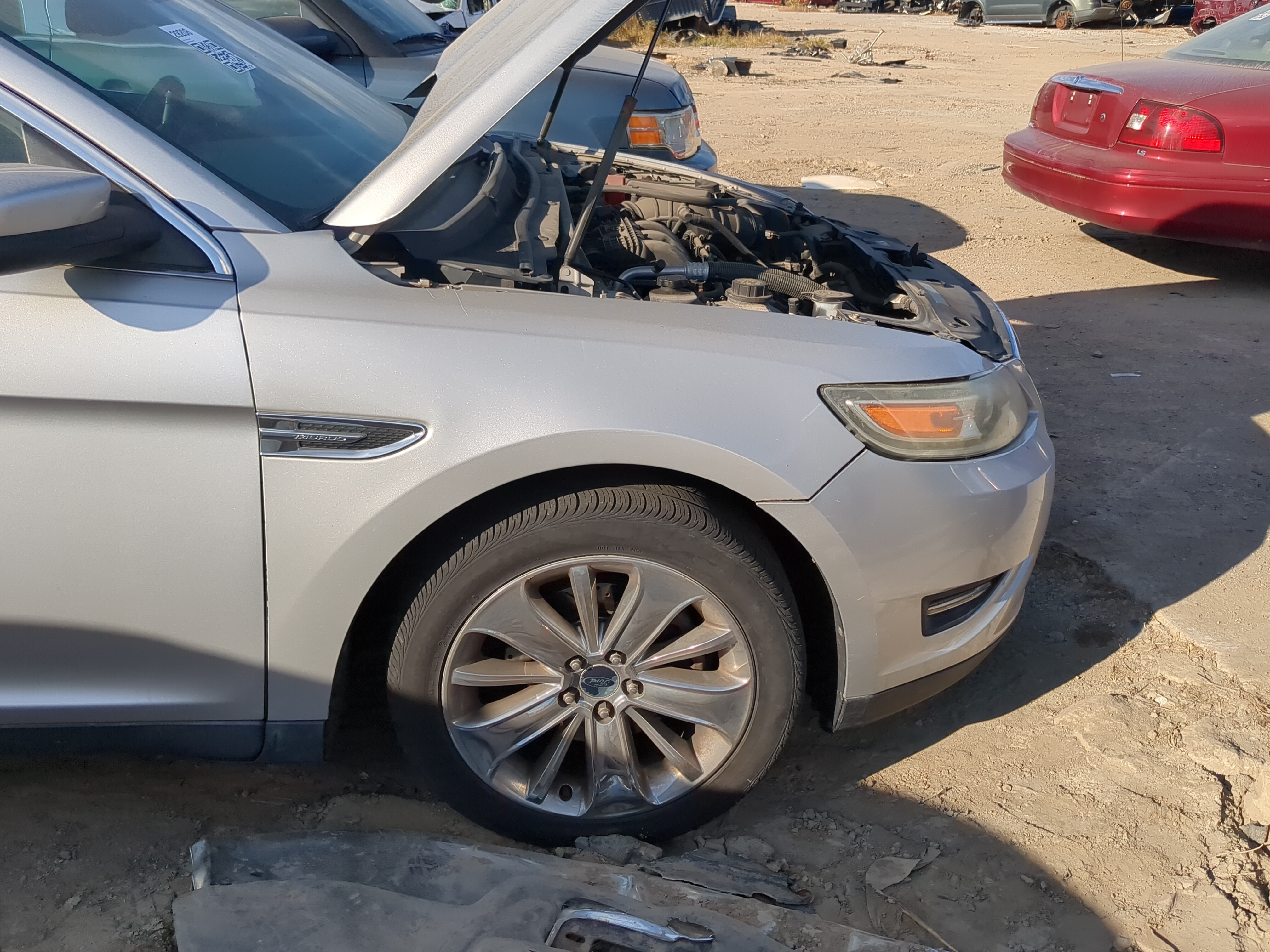 2010-2019 Ford Taurus Passenger Fender 1198242 - Oemusedautoparts1.com