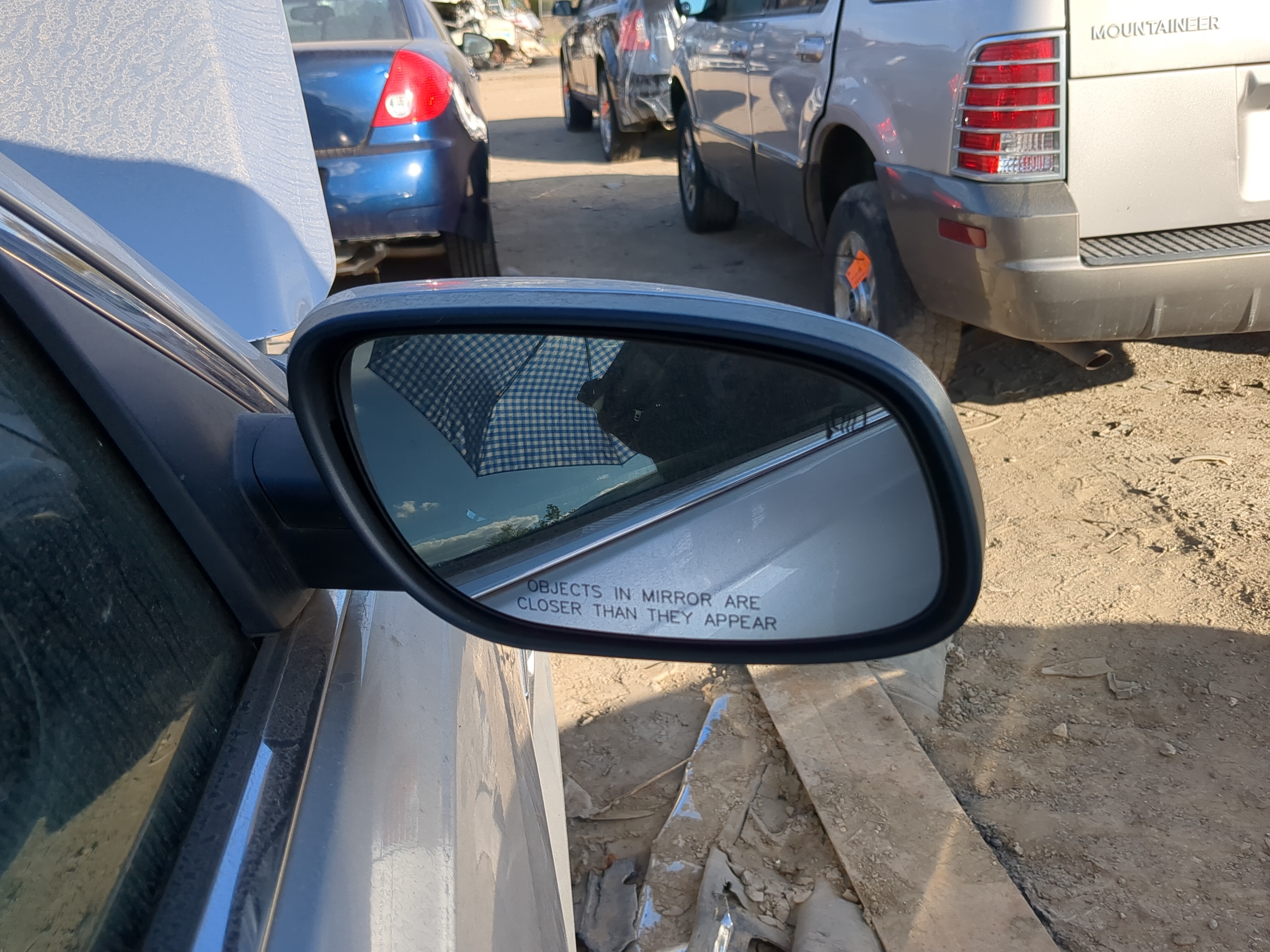 2010-2019 Ford Taurus Passenger Right Side View Power Door Mirror 1198356 - Oemusedautoparts1.com