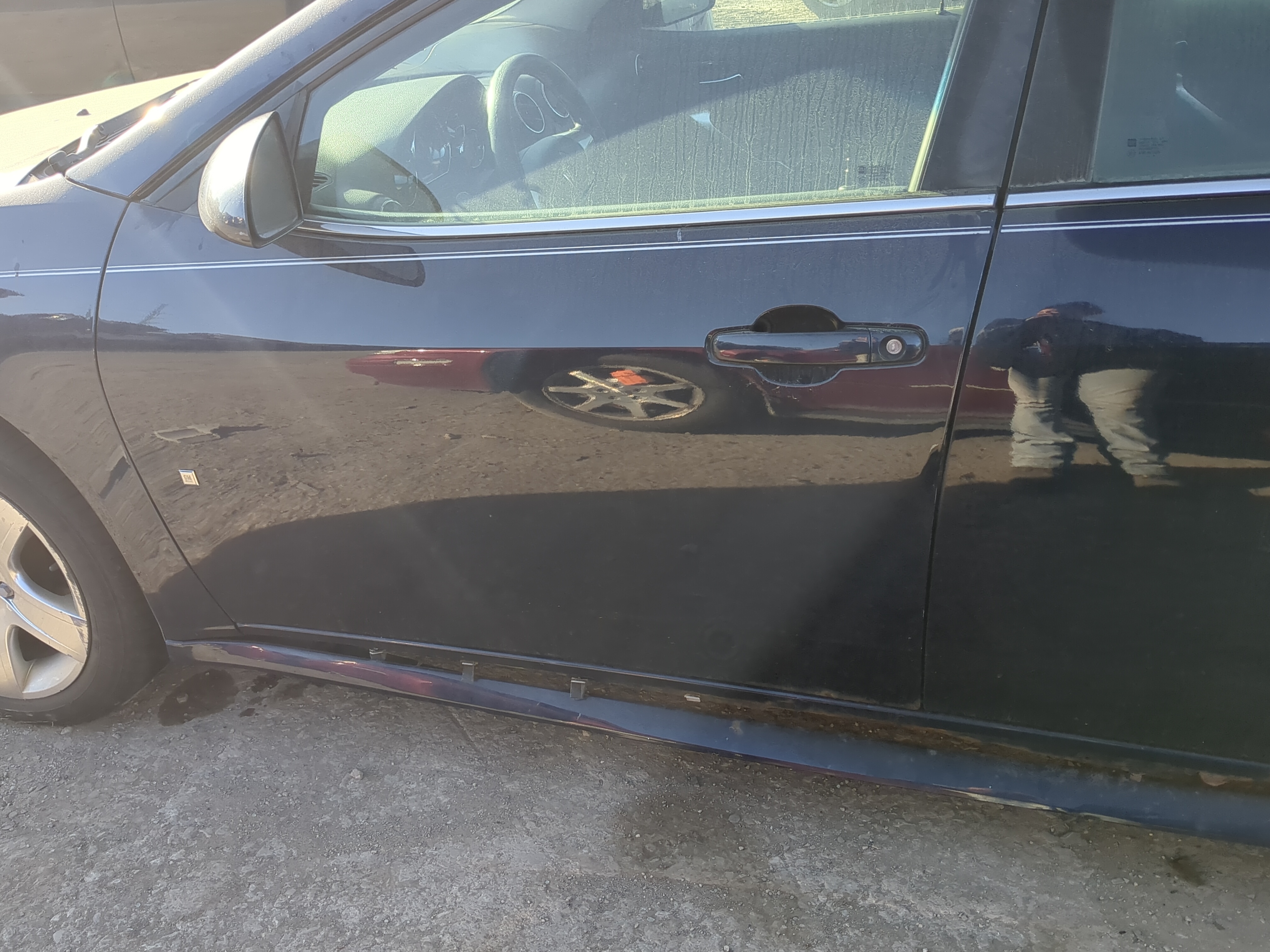 2005-2010 Pontiac G6 Driver Front Door Oem 1198432 - Oemusedautoparts1.com