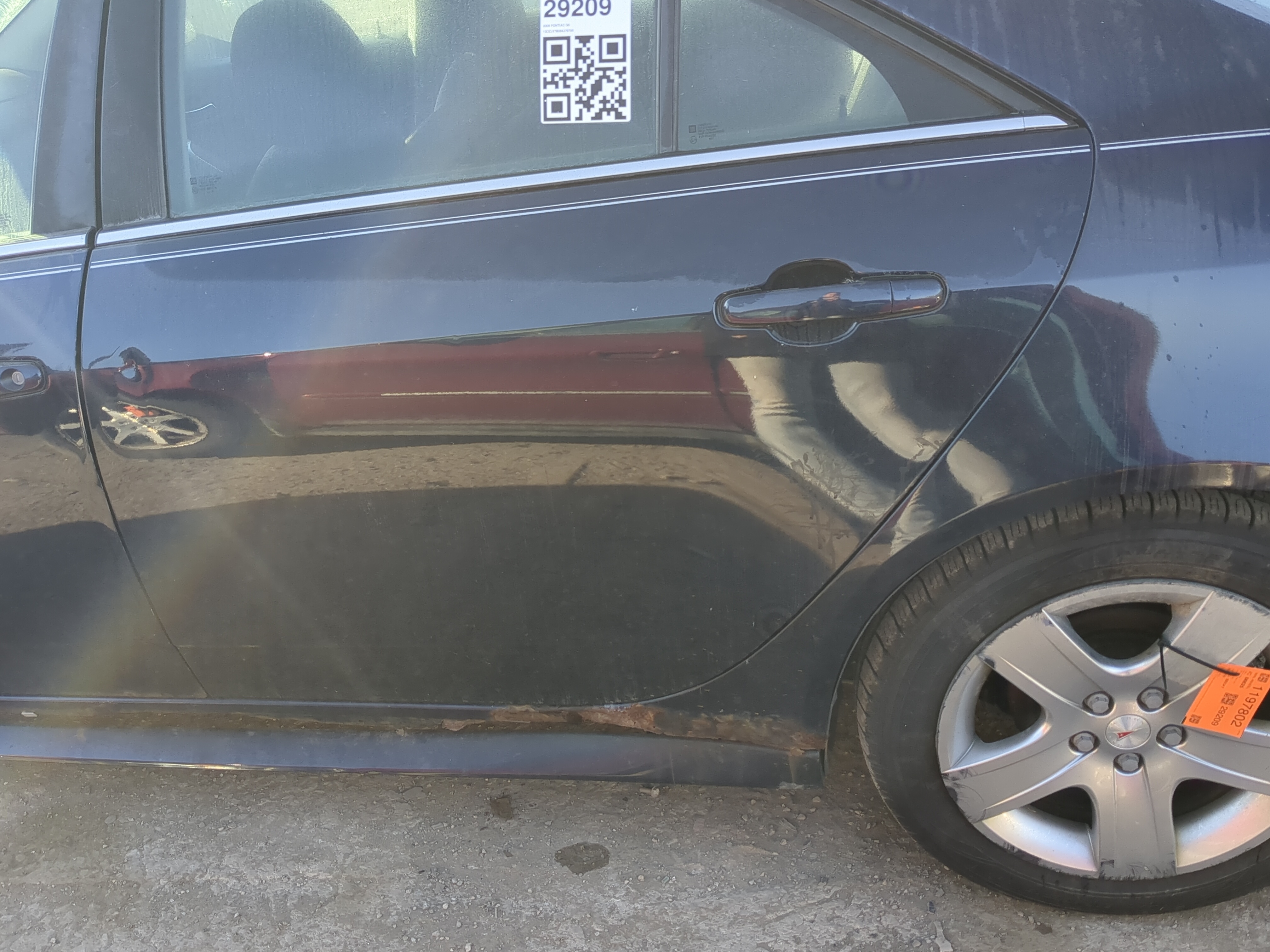 2005-2010 Pontiac G6 Driver Rear Door Oem 1198477 - Oemusedautoparts1.com