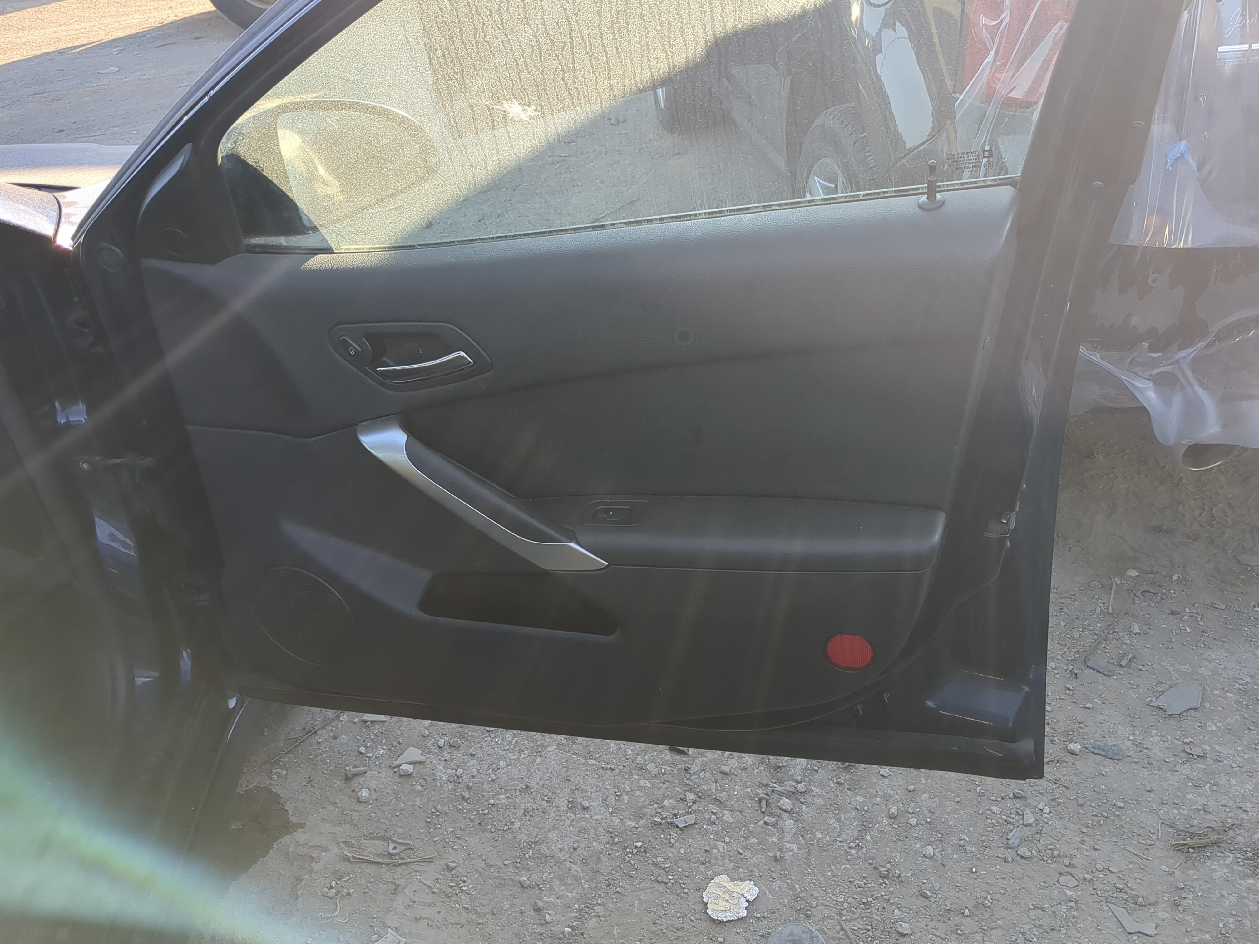 Picture of 2009 Pontiac G6 Front Right Passenger Interior Door Panel Trim 1198544