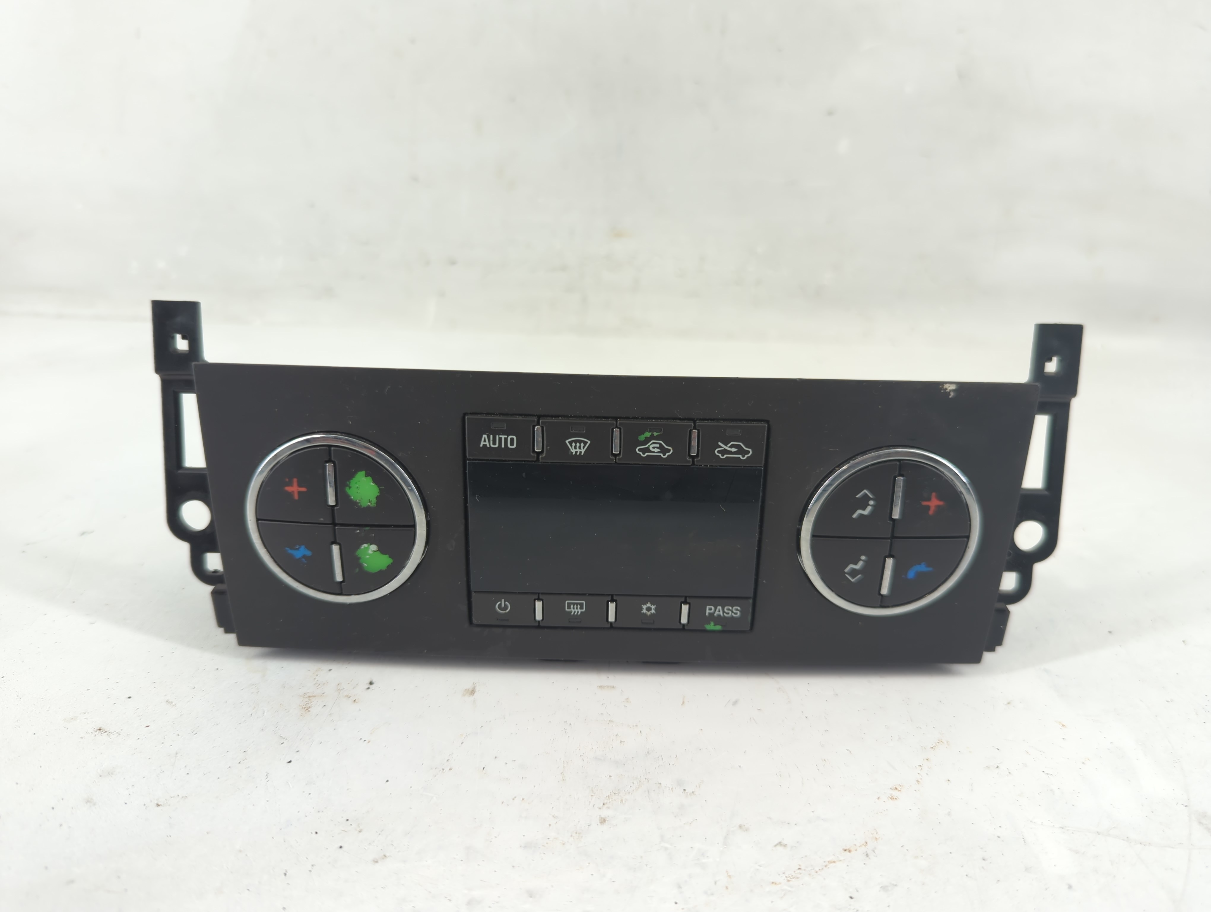2012-2013 Chevrolet Silverado 1500 Ac Heater Climate Control 20921714 1198594 - Oemusedautoparts1.com