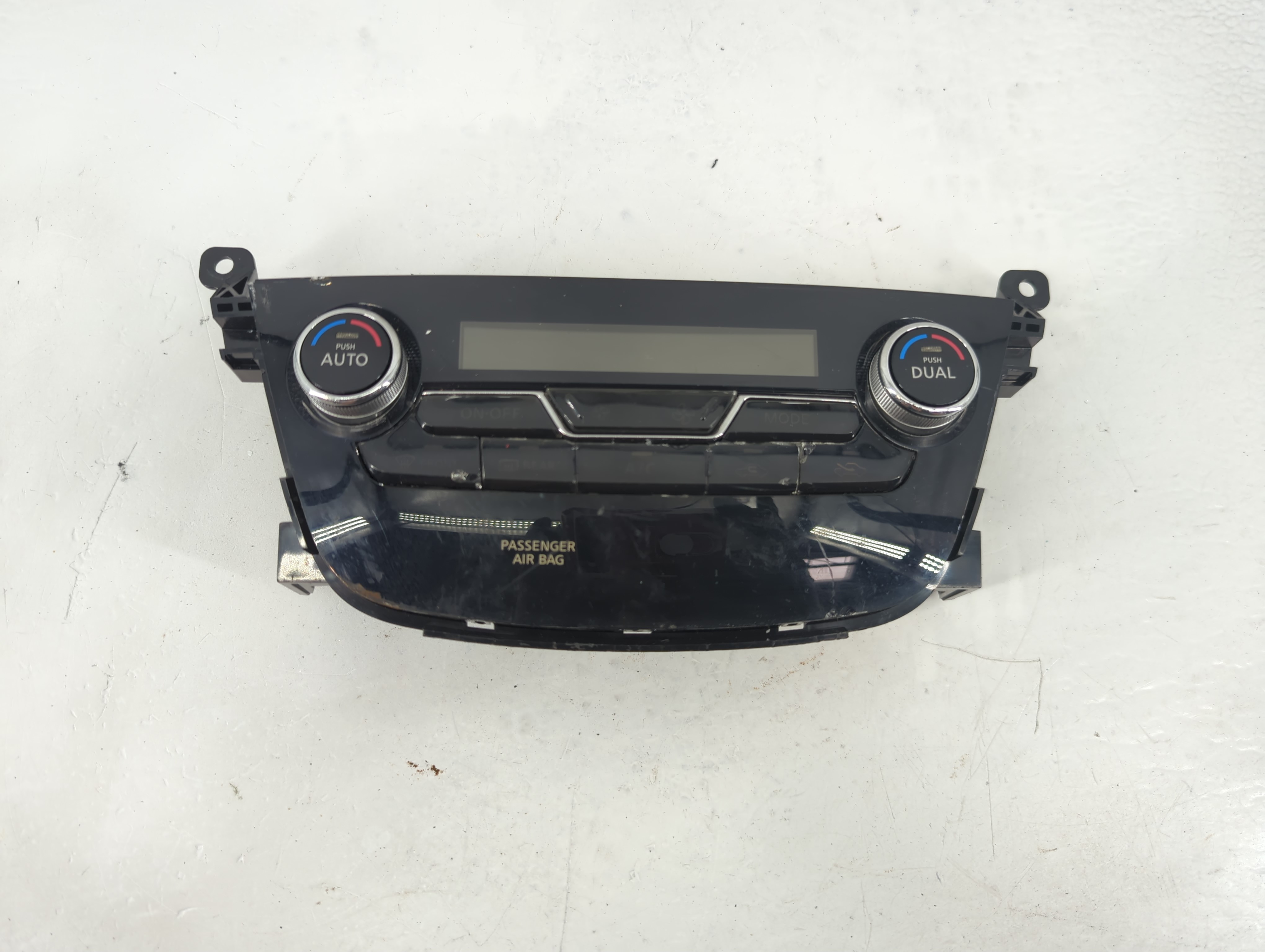 2015-2015 Nissan Murano Ac Heater Climate Control 27500 5aa1a 1198598 - Oemusedautoparts1.com