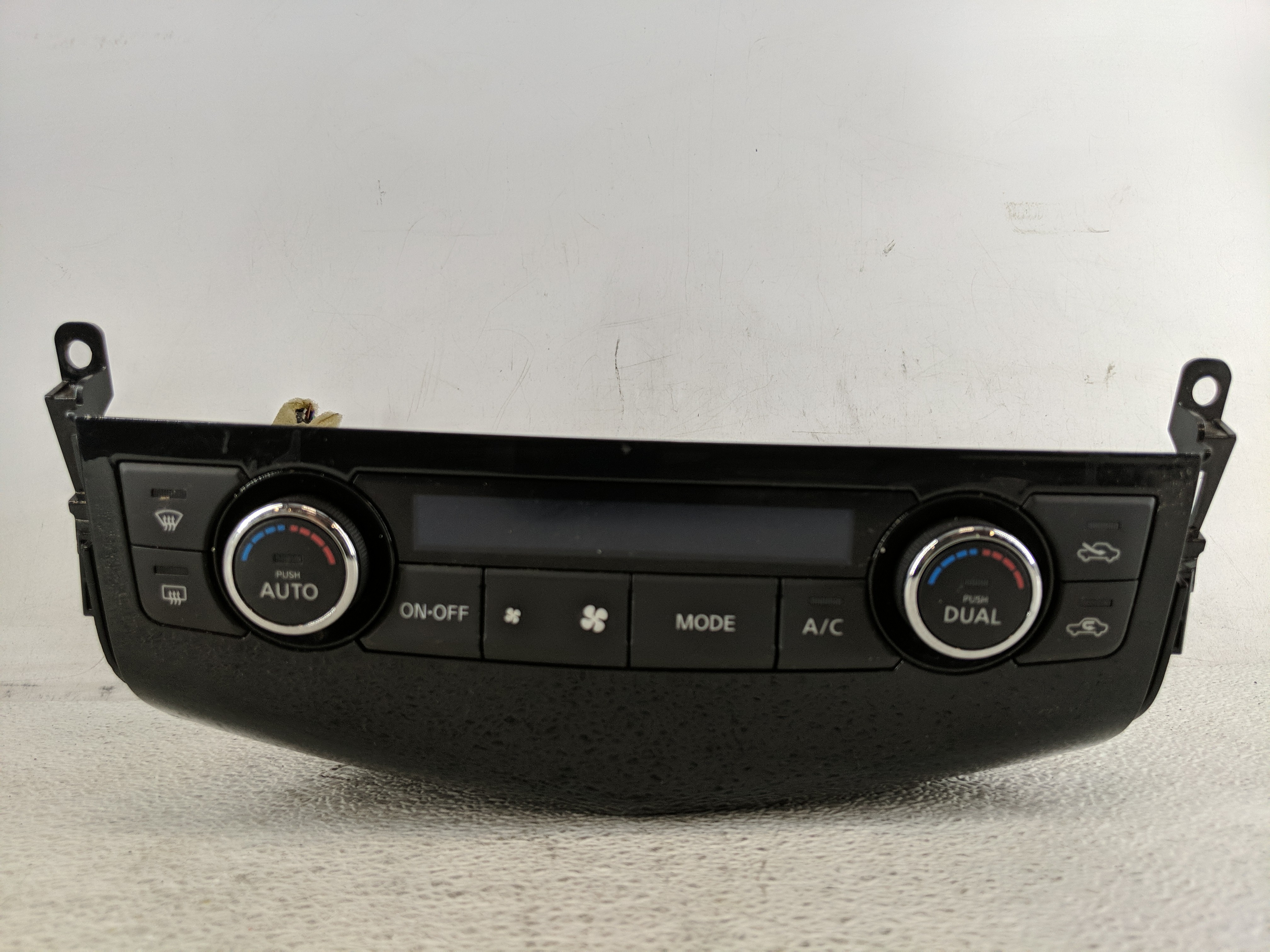 2013-2015 Nissan Altima Ac Heater Climate Control 27500 3ts0a 1198617 - Oemusedautoparts1.com