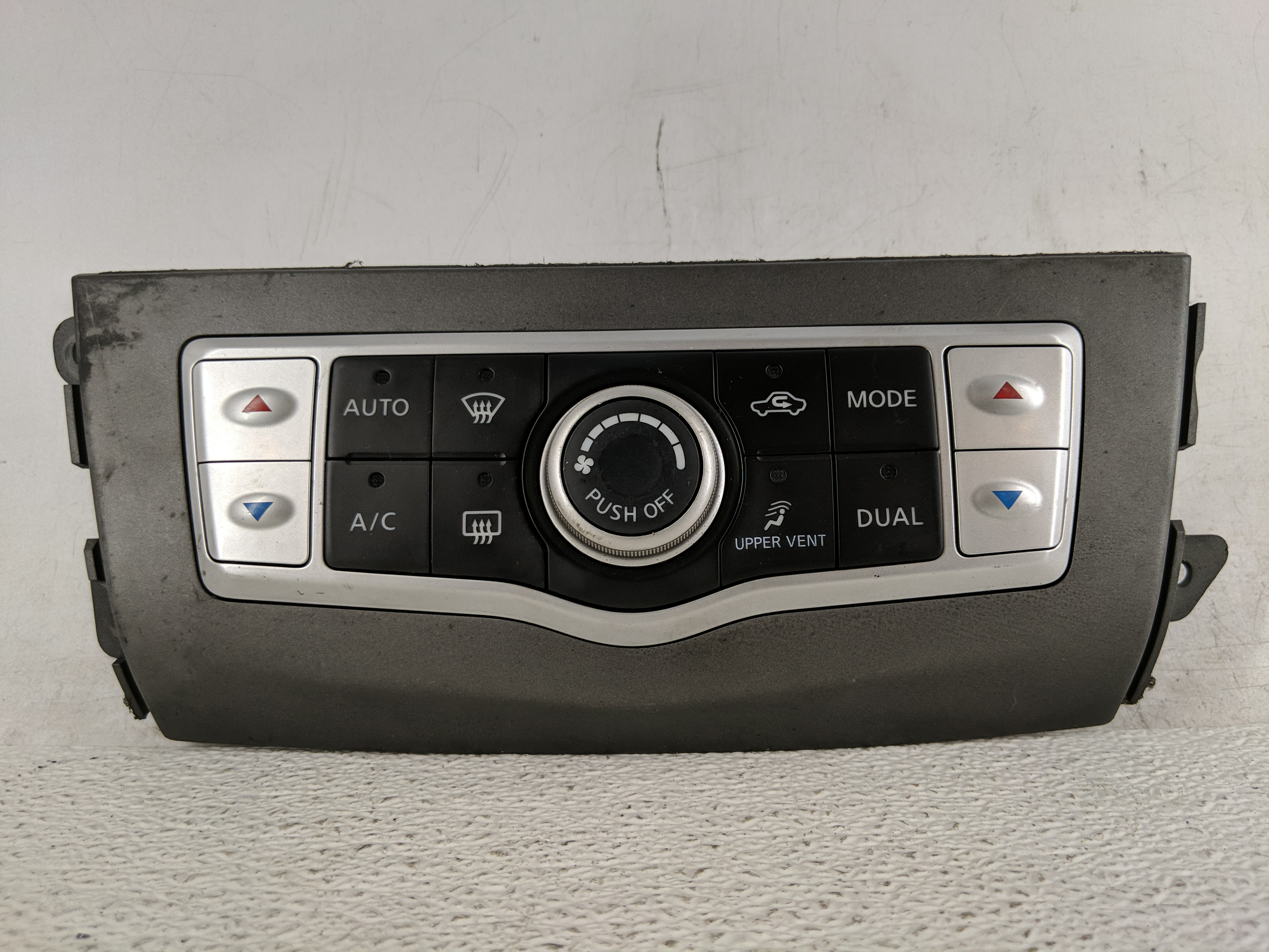 Picture of 2010-2014 Nissan Murano Ac Heater Roof Climate Control 27500 1v40a 1198628
