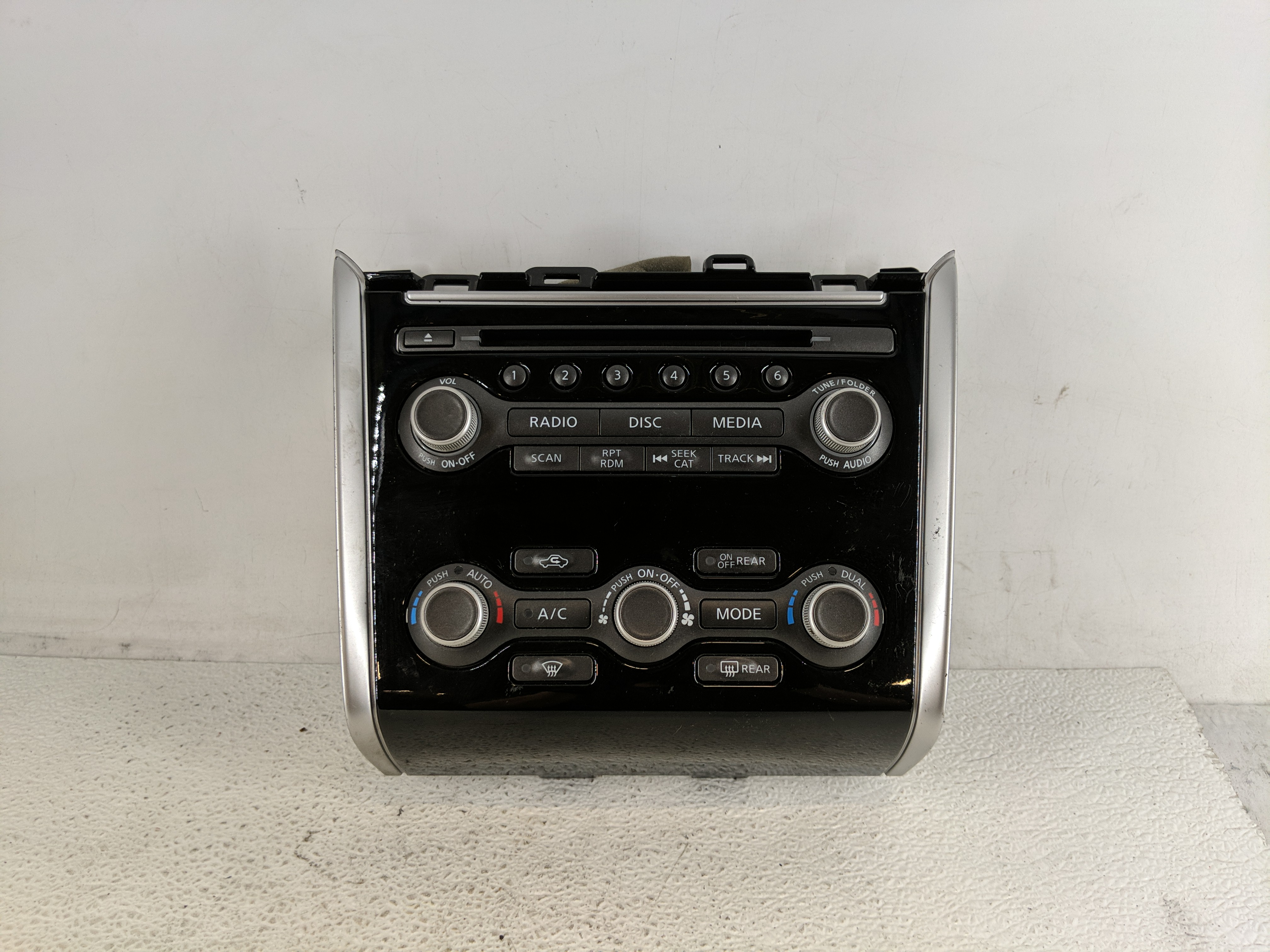 2013-2020 Nissan Pathfinder Ac Heater Climate Control 1198670 - Oemusedautoparts1.com