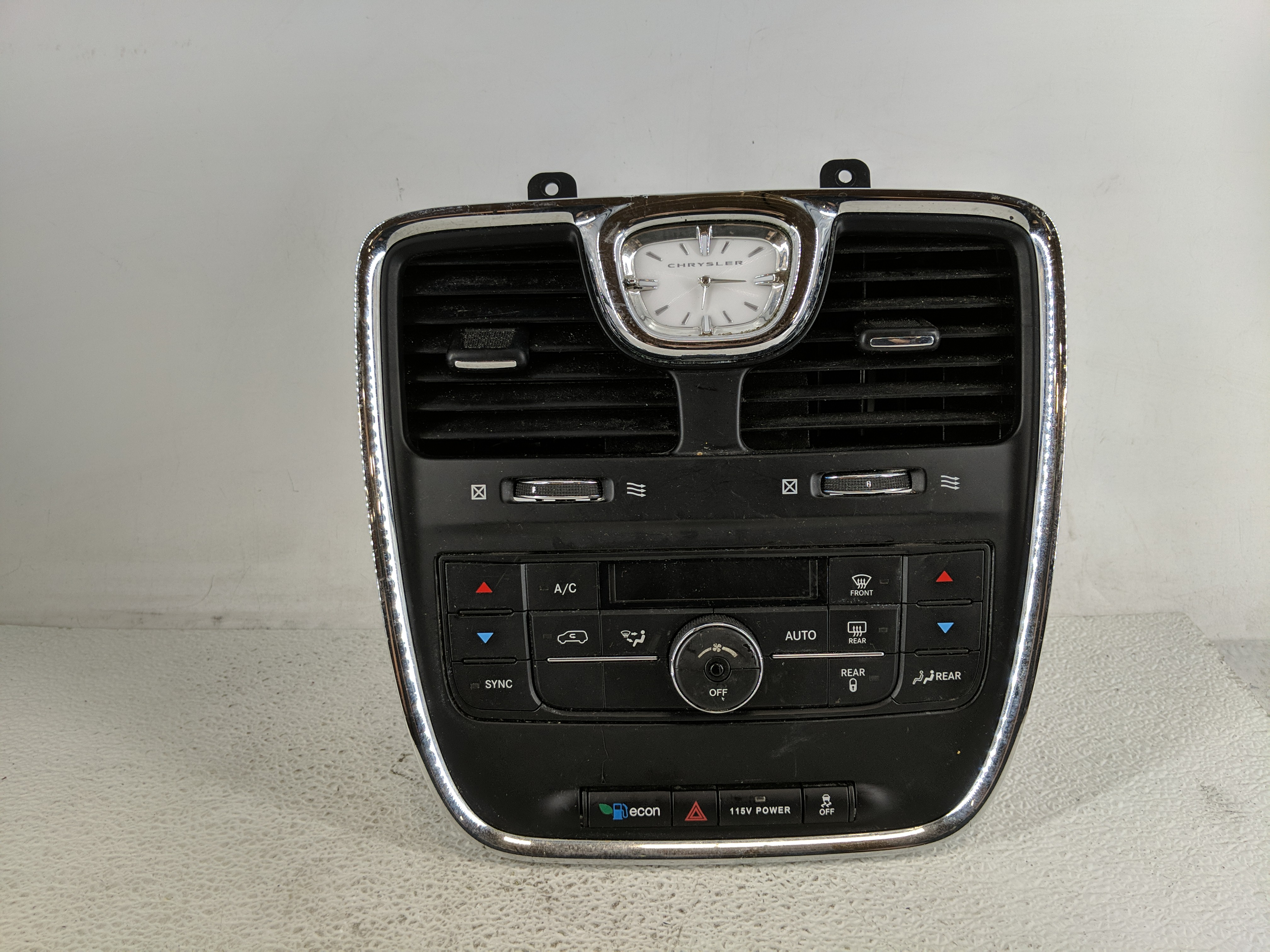 2011-2016 Chrysler Town & Country Ac Heater Climate Control 56046741aa 1198672 - Oemusedautoparts1.com