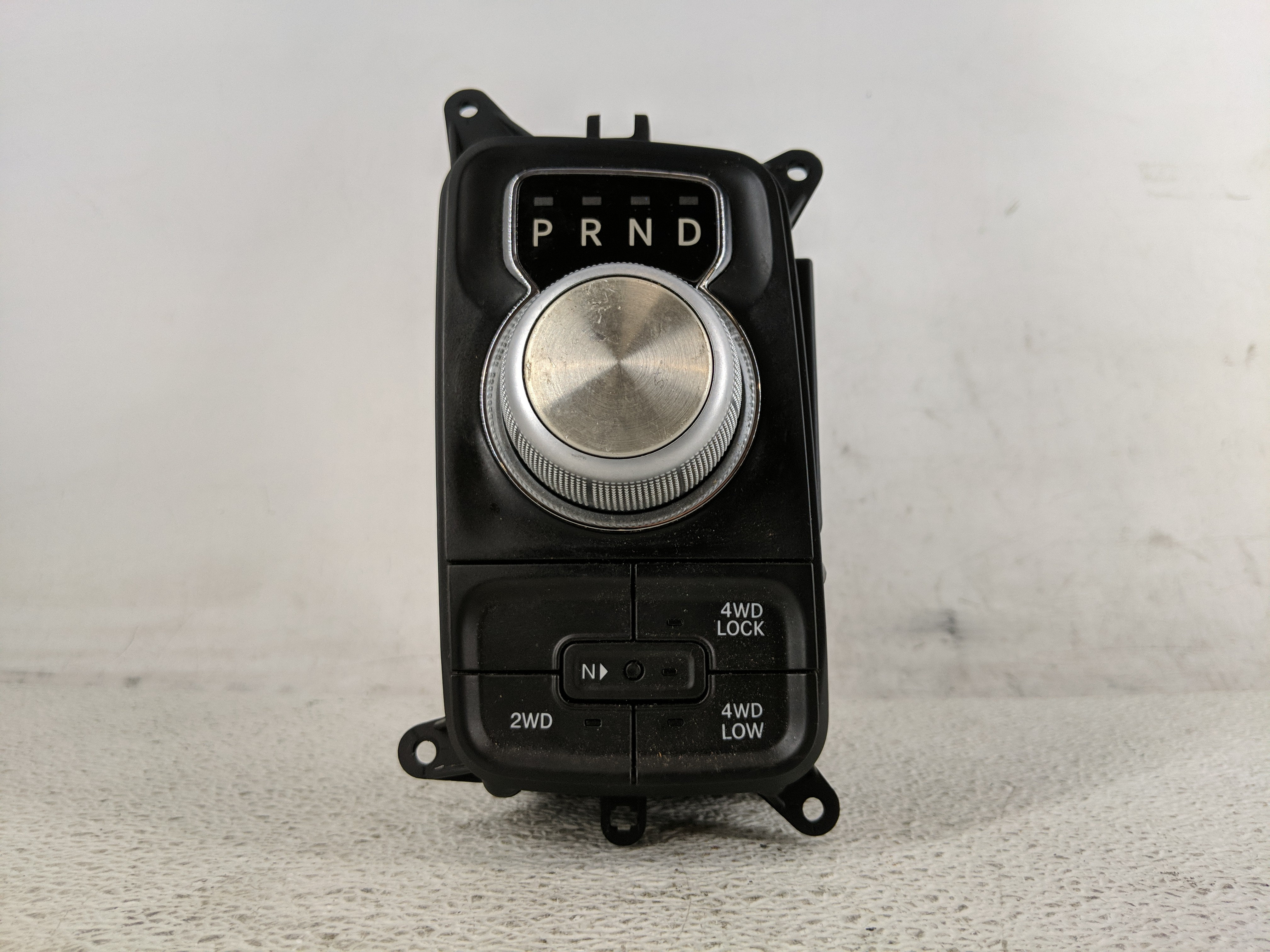 2015 Dodge Ram 1500 REBEL TRANSMISSION GEAR SHIFTER SELECTOR KNOB Drive Mod - Oemusedautoparts1.com