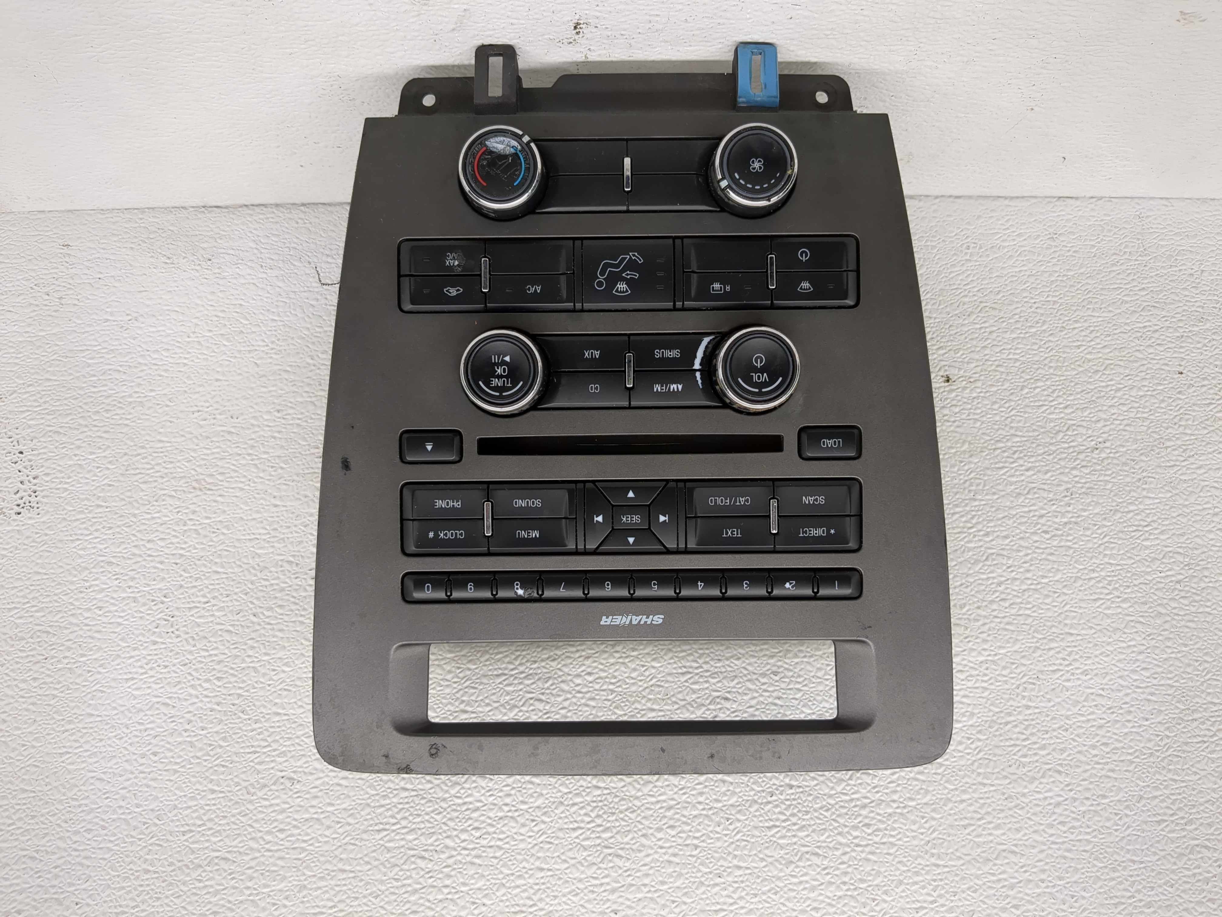 2011-2014 Ford Mustang Am Fm Cd Player Radio Receiver 1198715 - Oemusedautoparts1.com