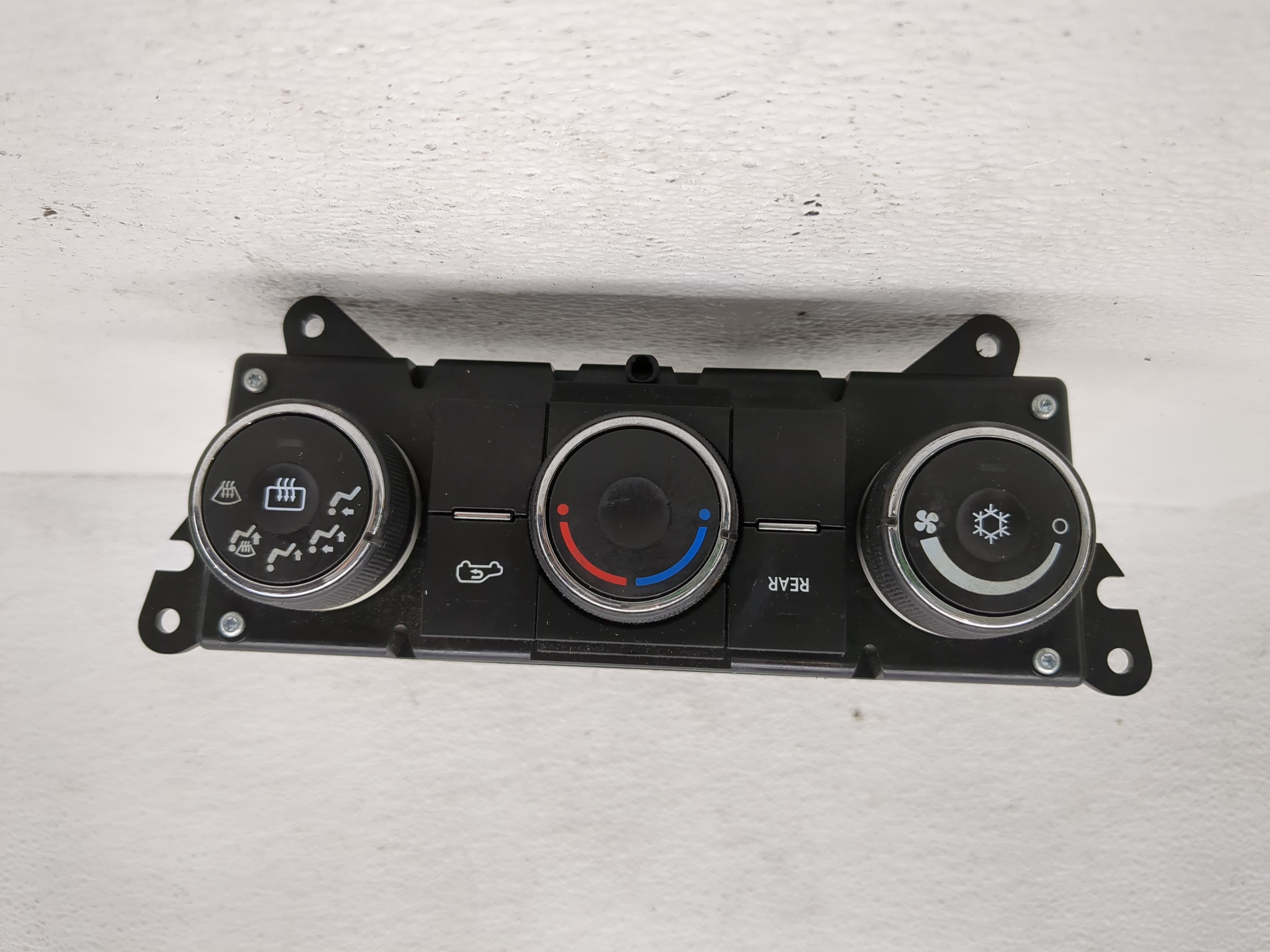 2011 Chevrolet Traverse Ac Heater Roof Climate Control 20917130 1198730 - Oemusedautoparts1.com