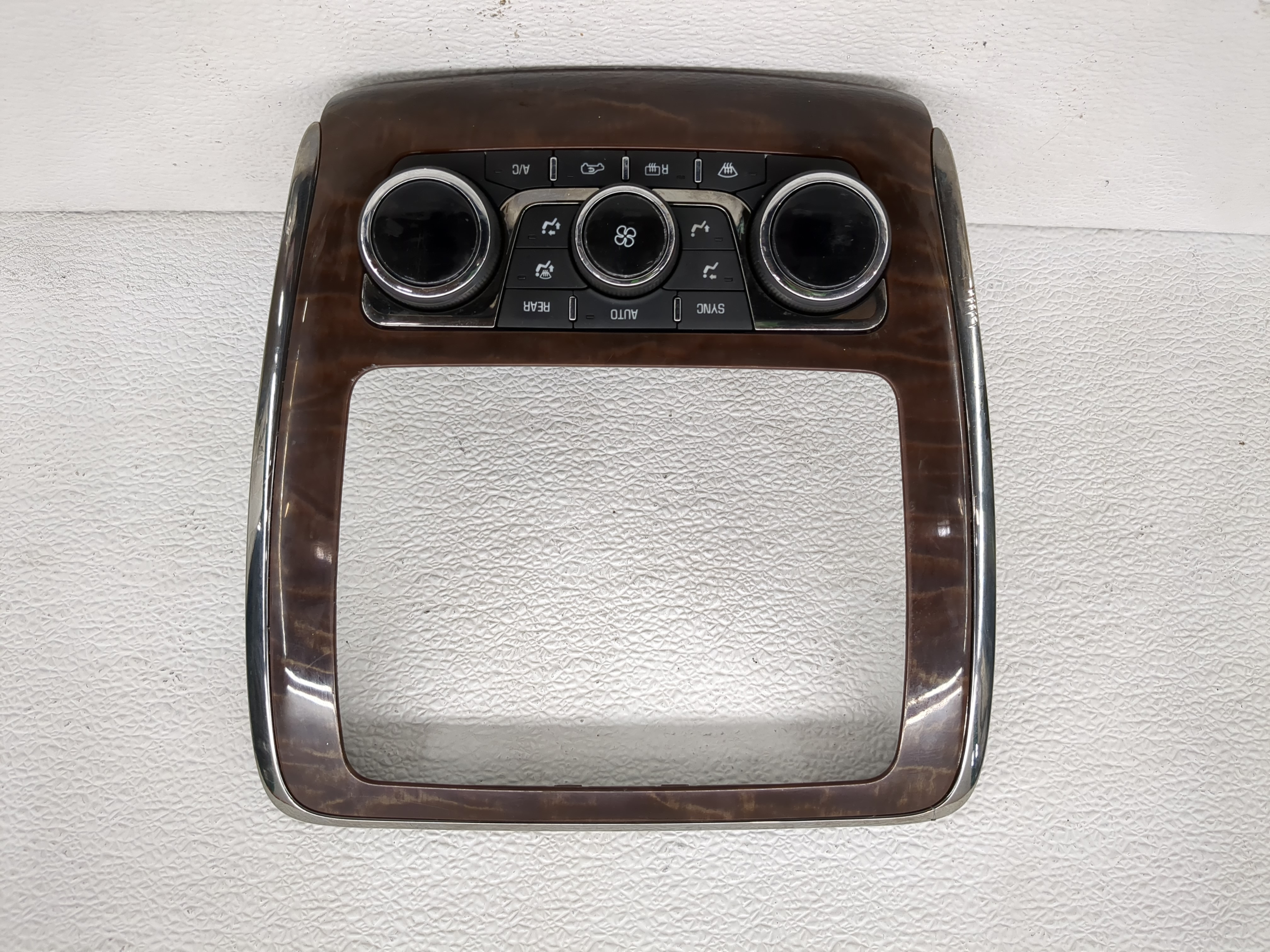 Picture of 2013-2013 Buick Enclave Ac Heater Roof Climate Control 23120467 1198735