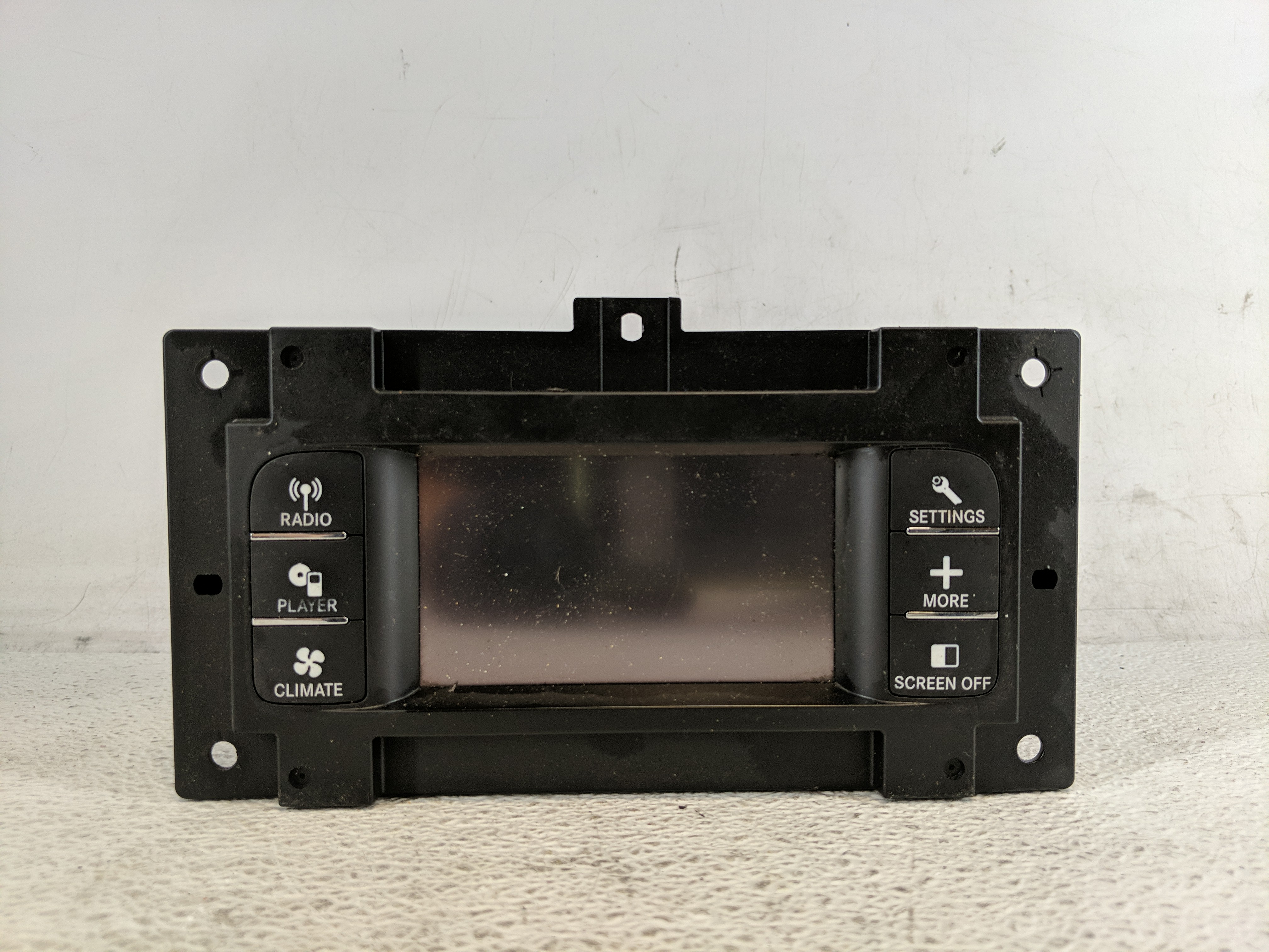 2011-2011 Dodge Charger Am Fm Cd Player Radio Receiver 1198738 - Oemusedautoparts1.com