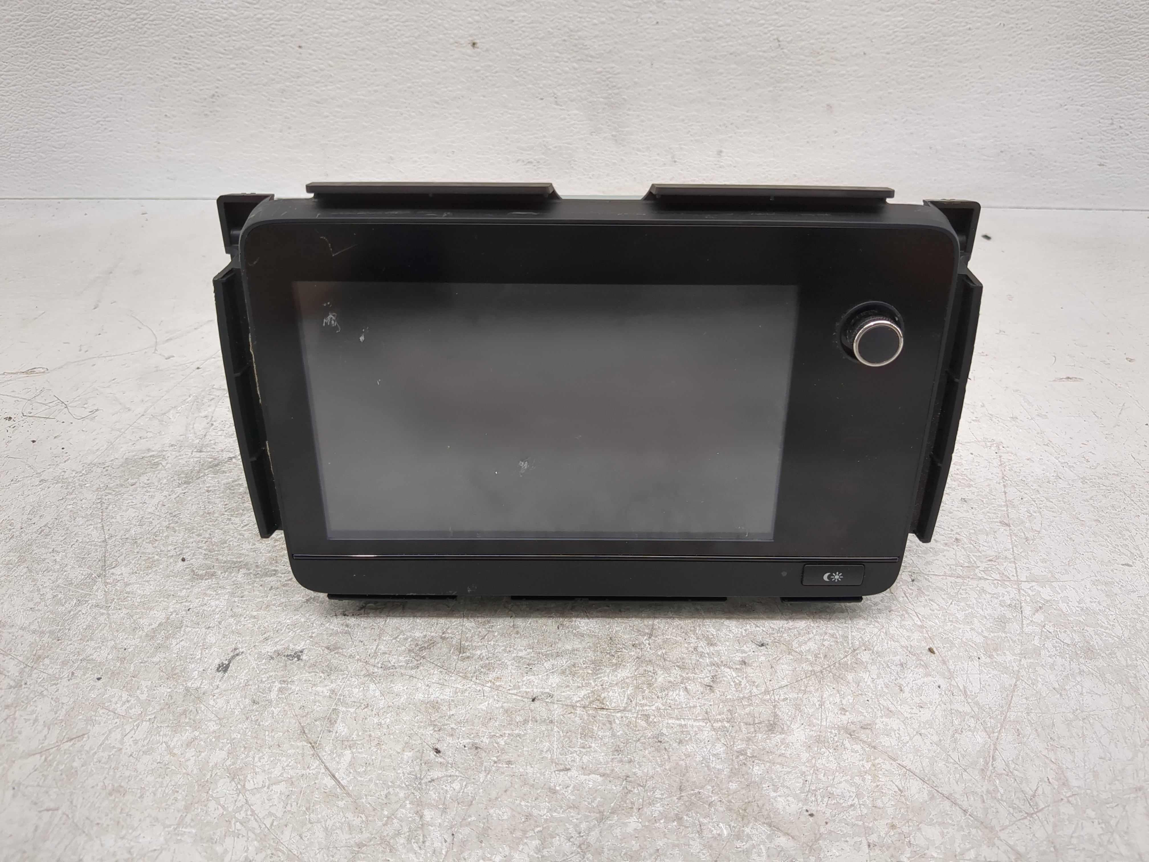 2019-2020 Honda Hr-v Am Fm Cd Player Radio Receiver 1198752 - Oemusedautoparts1.com