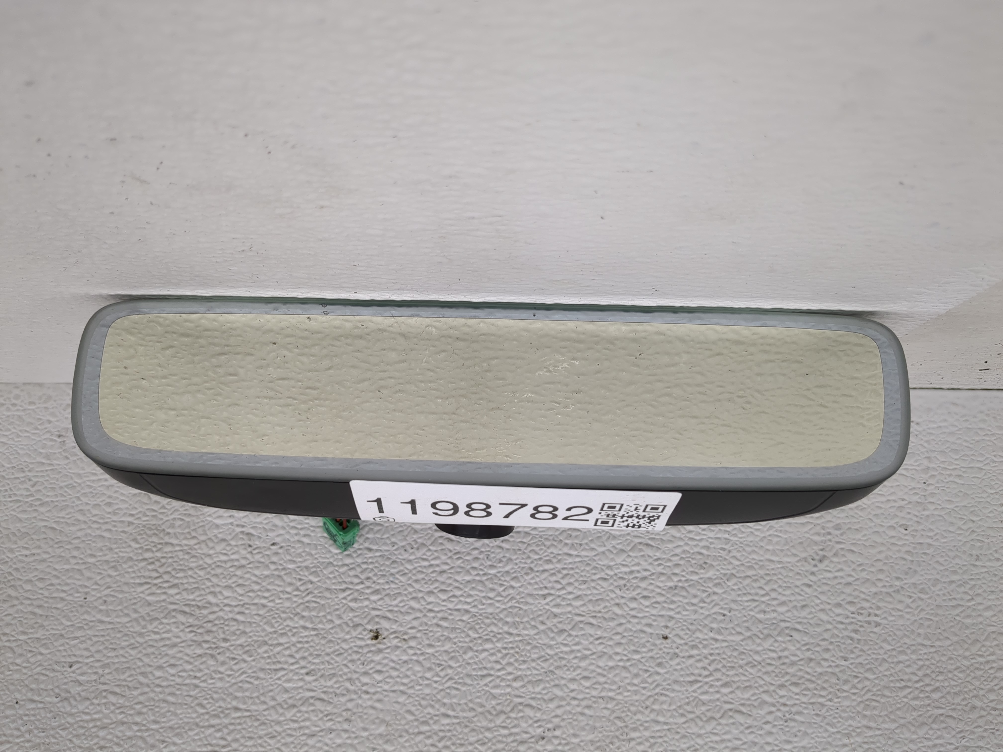 2019-2020 Acura Tlx Interior Rear View Mirror Oem 1198782 - Oemusedautoparts1.com