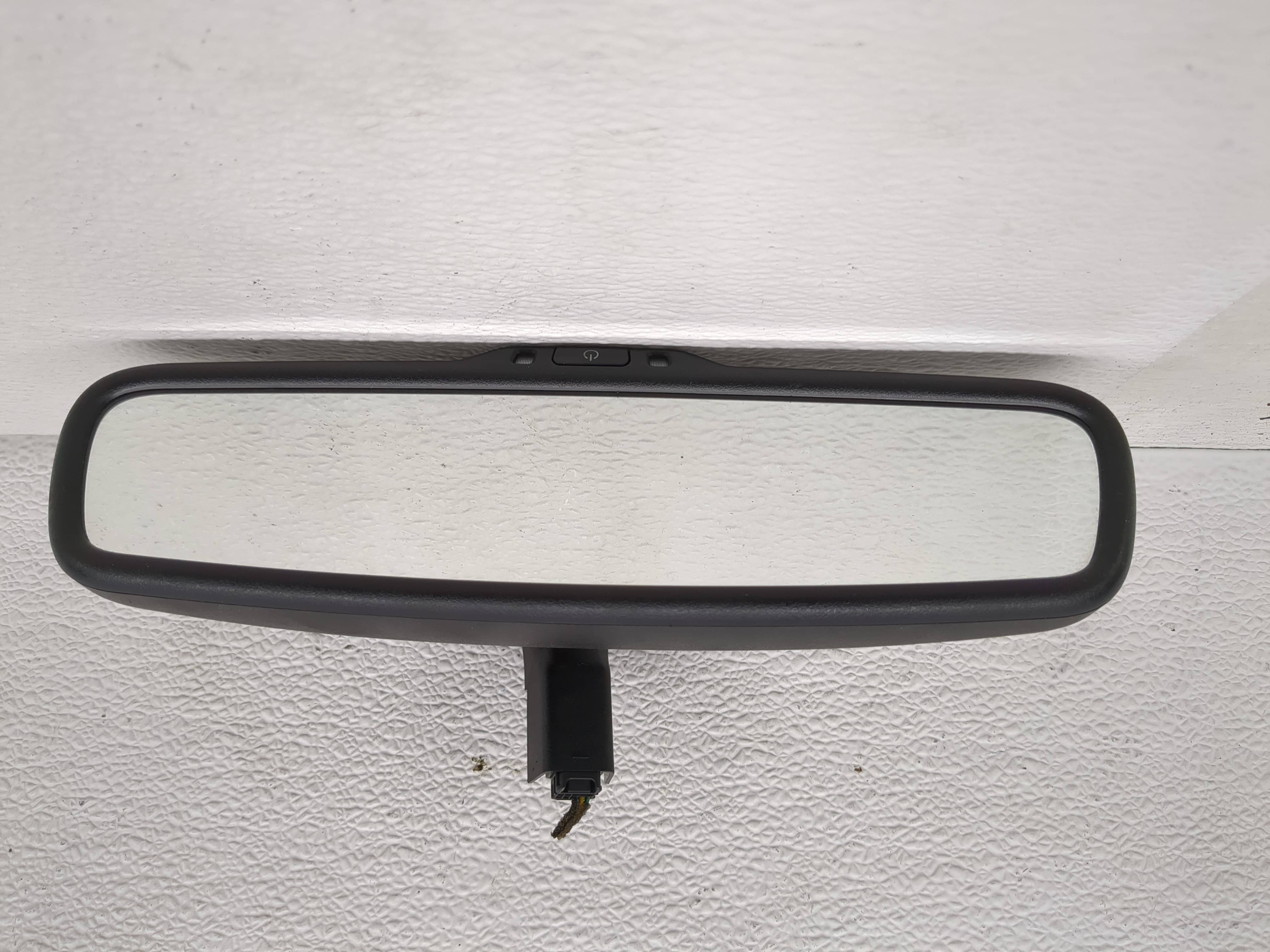 2016-2020 Kia Sorento Interior Rear View Mirror Oem 1198784 - Oemusedautoparts1.com
