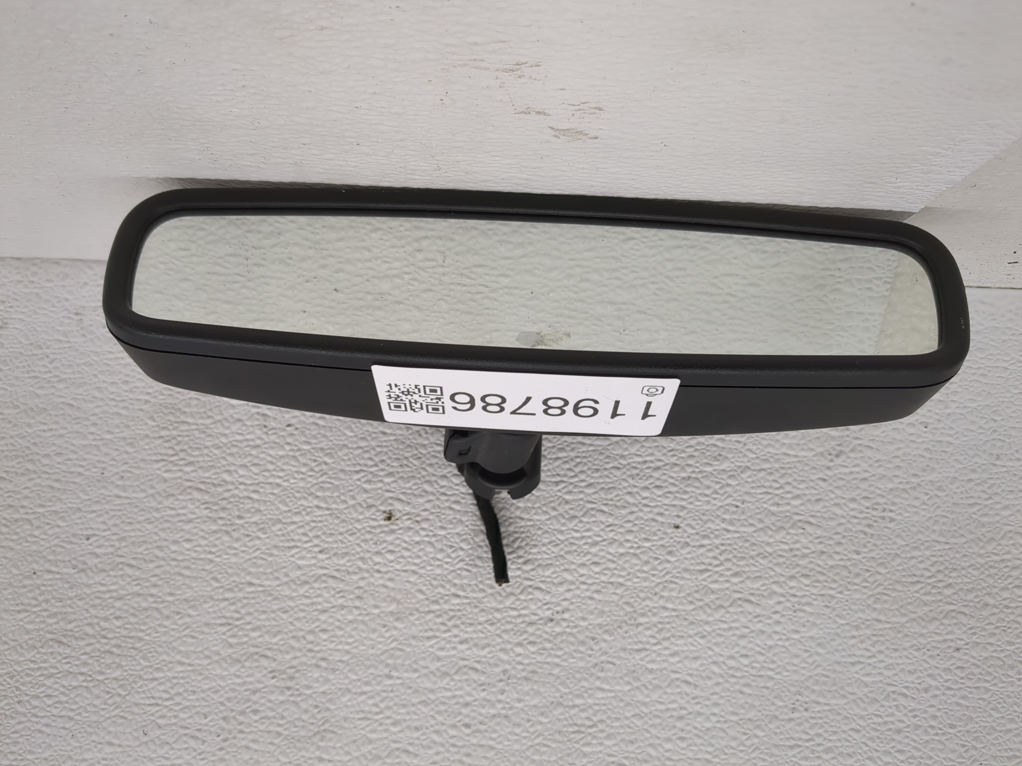 2015-2022 Ford Mustang Interior Rear View Mirror Oem 1198786 - Oemusedautoparts1.com