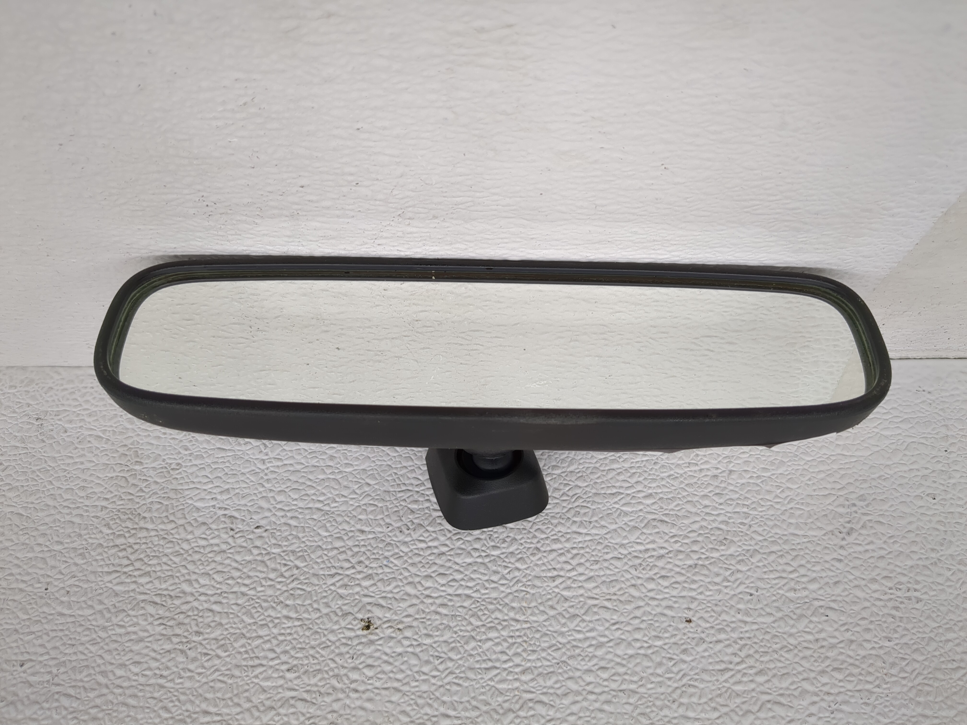 2008-2015 Scion Xb Interior Rear View Mirror Oem 1198810 - Oemusedautoparts1.com