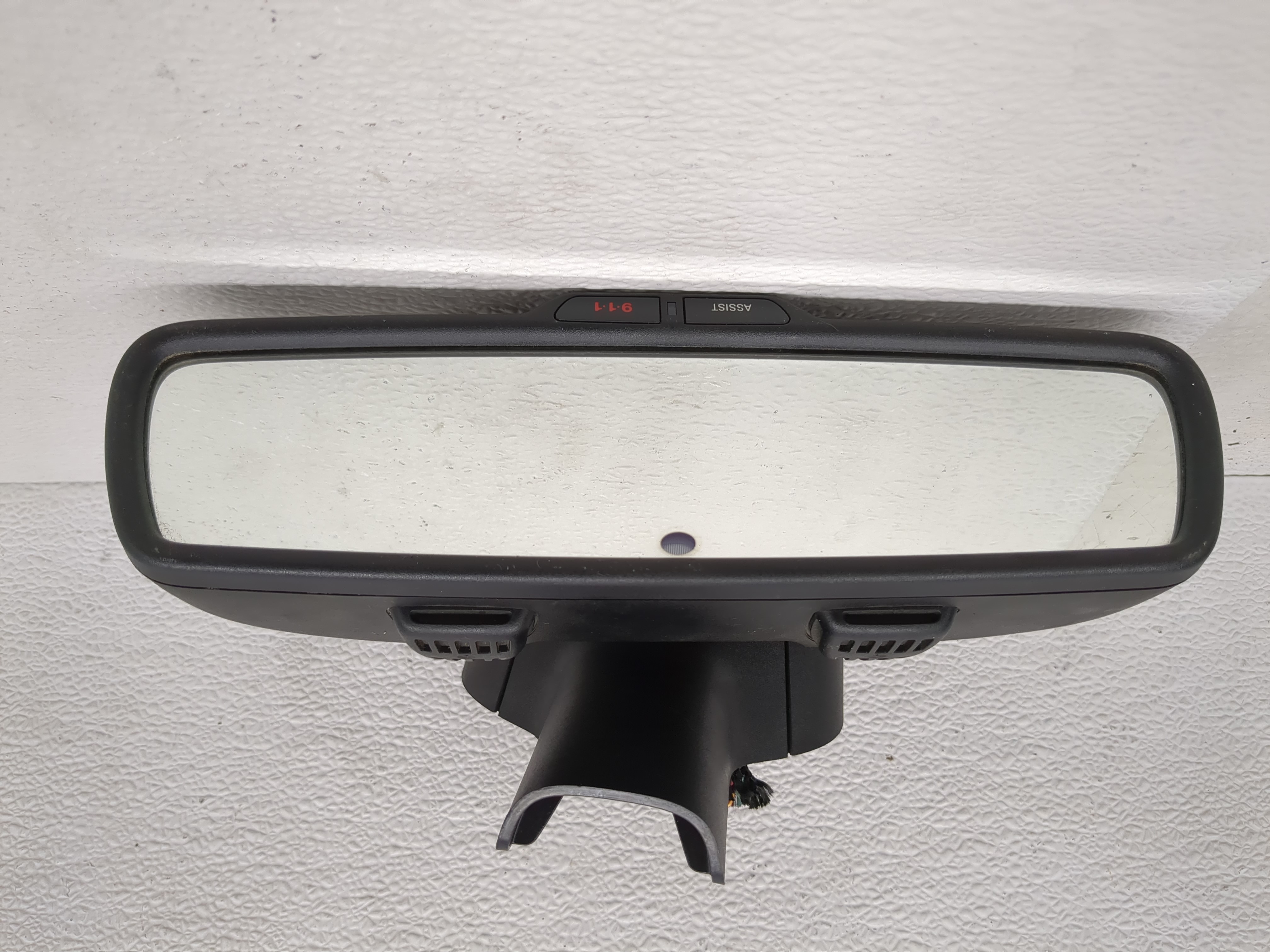 Dodge Ram 1500 Interior Rear View Mirror Oem 1198814 - Oemusedautoparts1.com