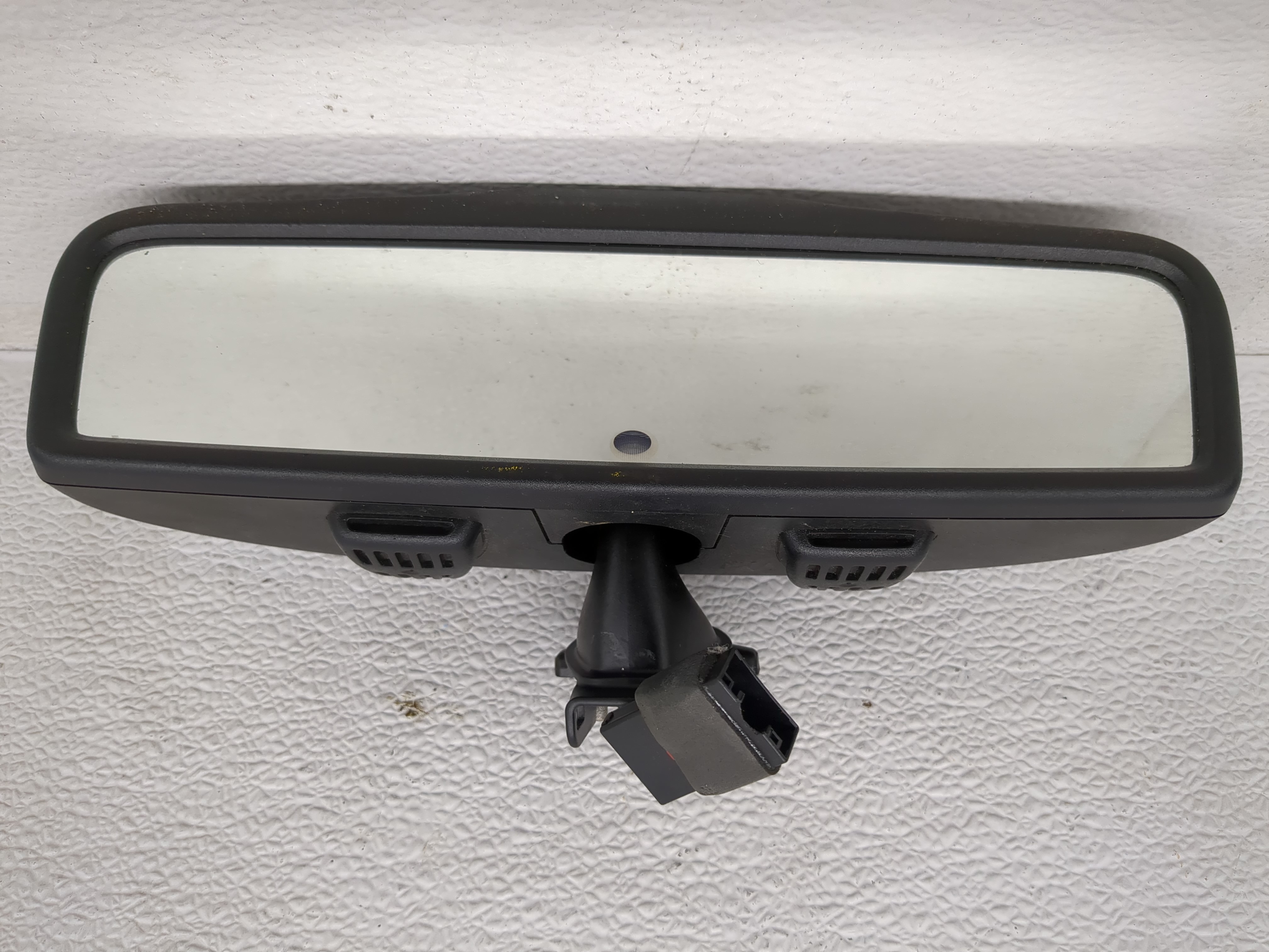 2011-2014 Dodge Charger Interior Rear View Mirror Oem 1198817 - Oemusedautoparts1.com