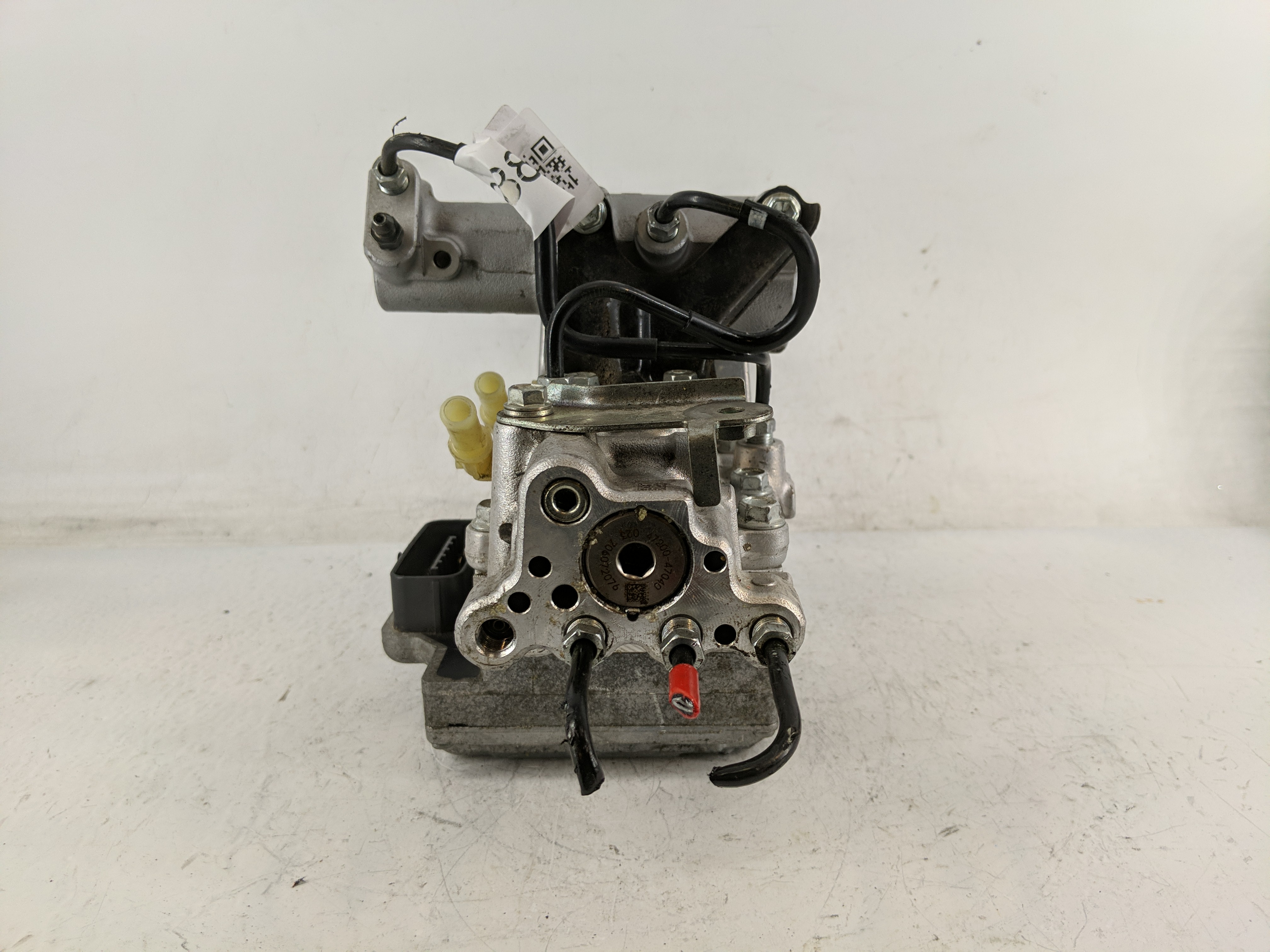 Toyota Prius Abs Pump Control Module 1198832 - Oemusedautoparts1.com