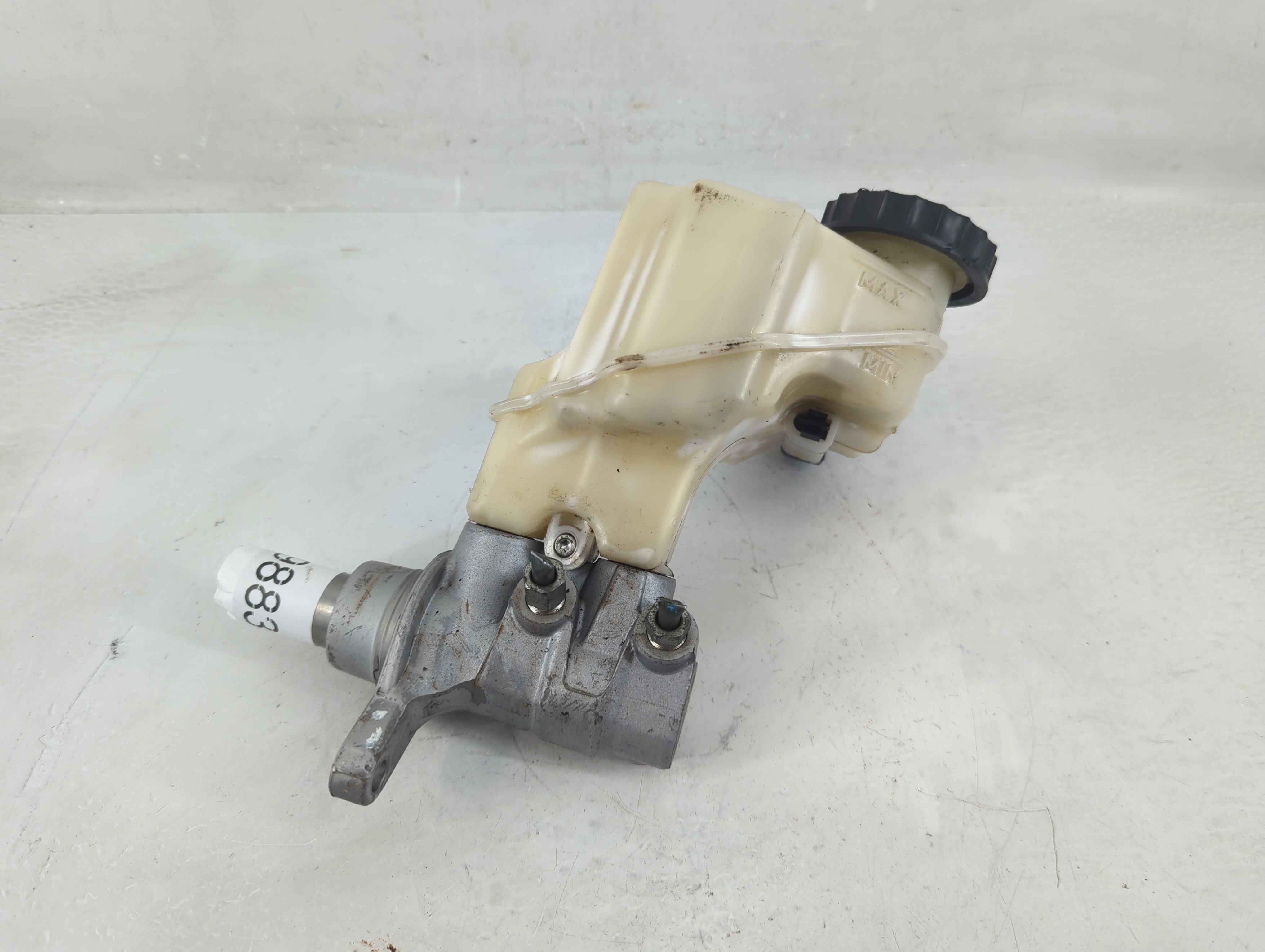 2013-2018 Nissan Altima Brake Master Cylinder 1198836 - Oemusedautoparts1.com