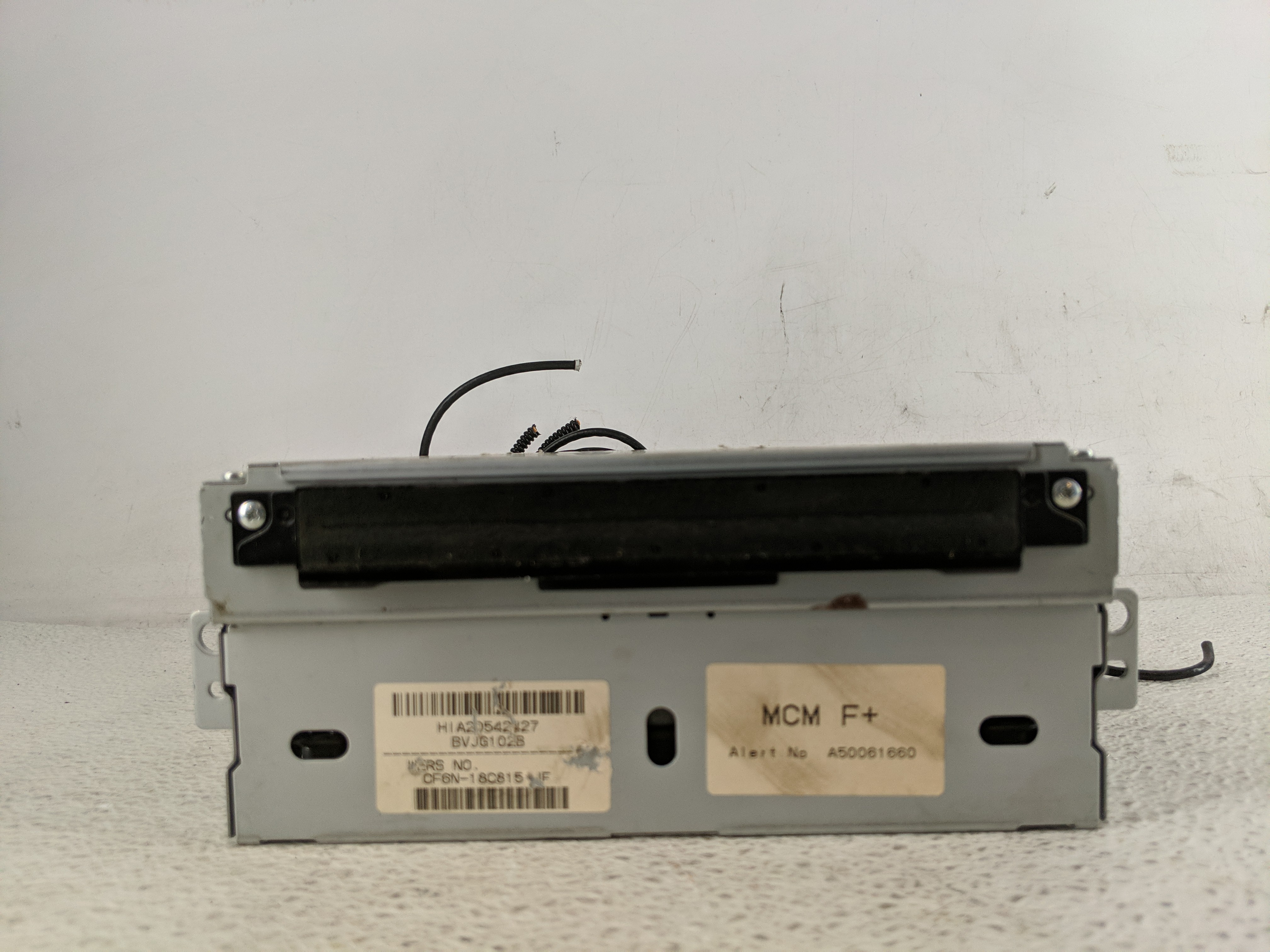 2014-2014 Jaguar Xj Am Fm Cd Player Radio Receiver 1198922 - Oemusedautoparts1.com