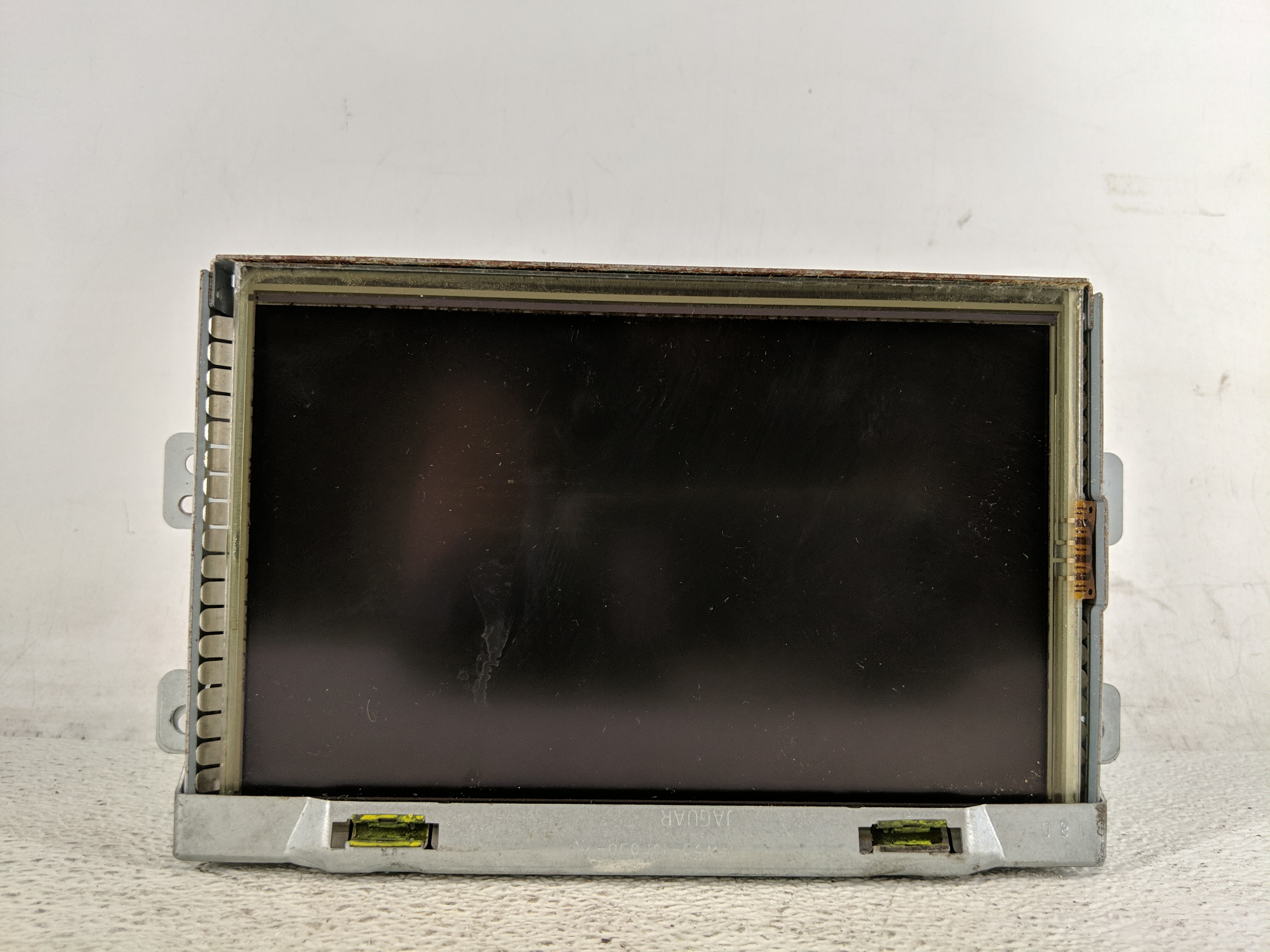 2014-2014 Jaguar Xj Information Display Screen 1198928 - Oemusedautoparts1.com